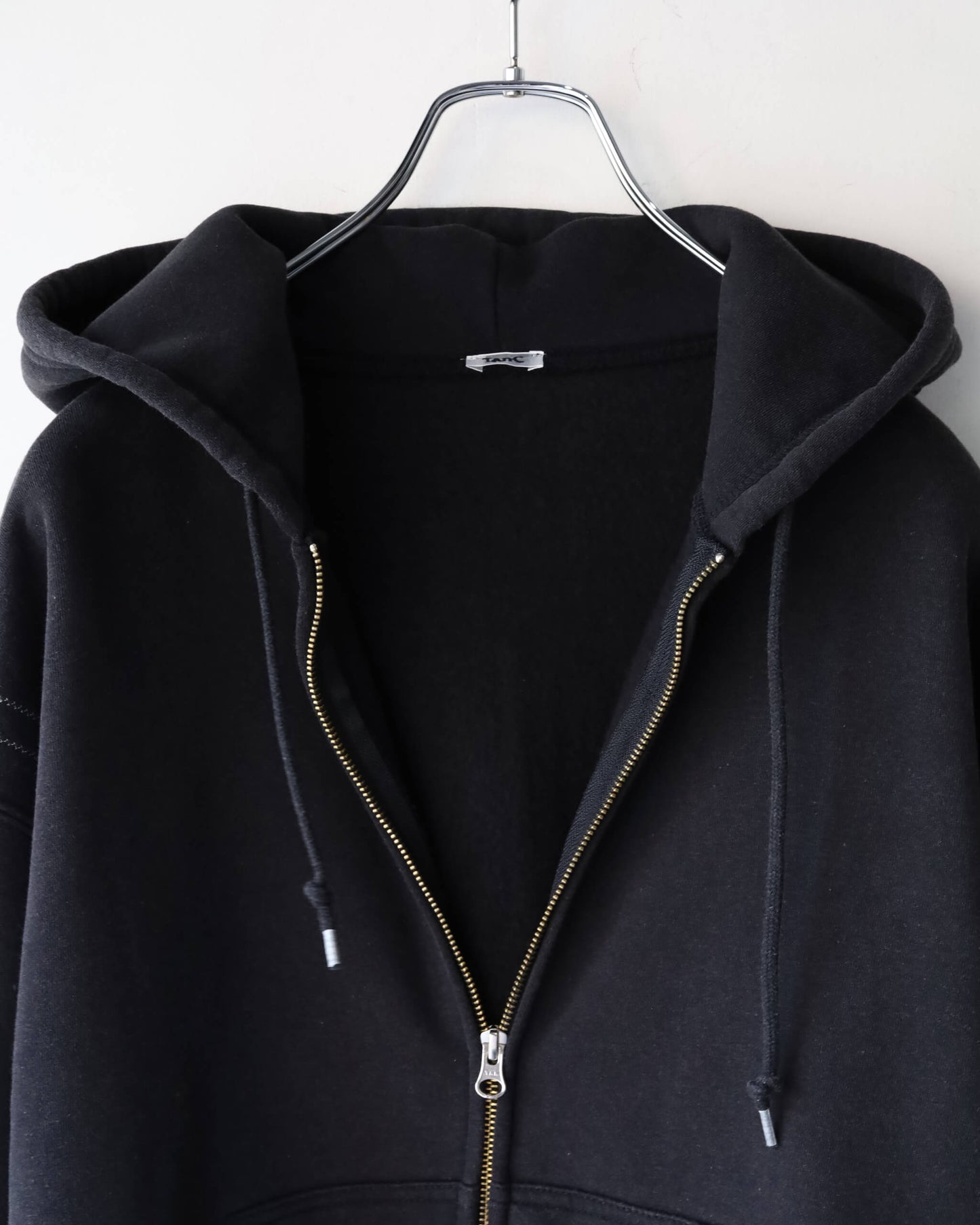 FADE SWEAT ZIP HOODIE "BLACK"