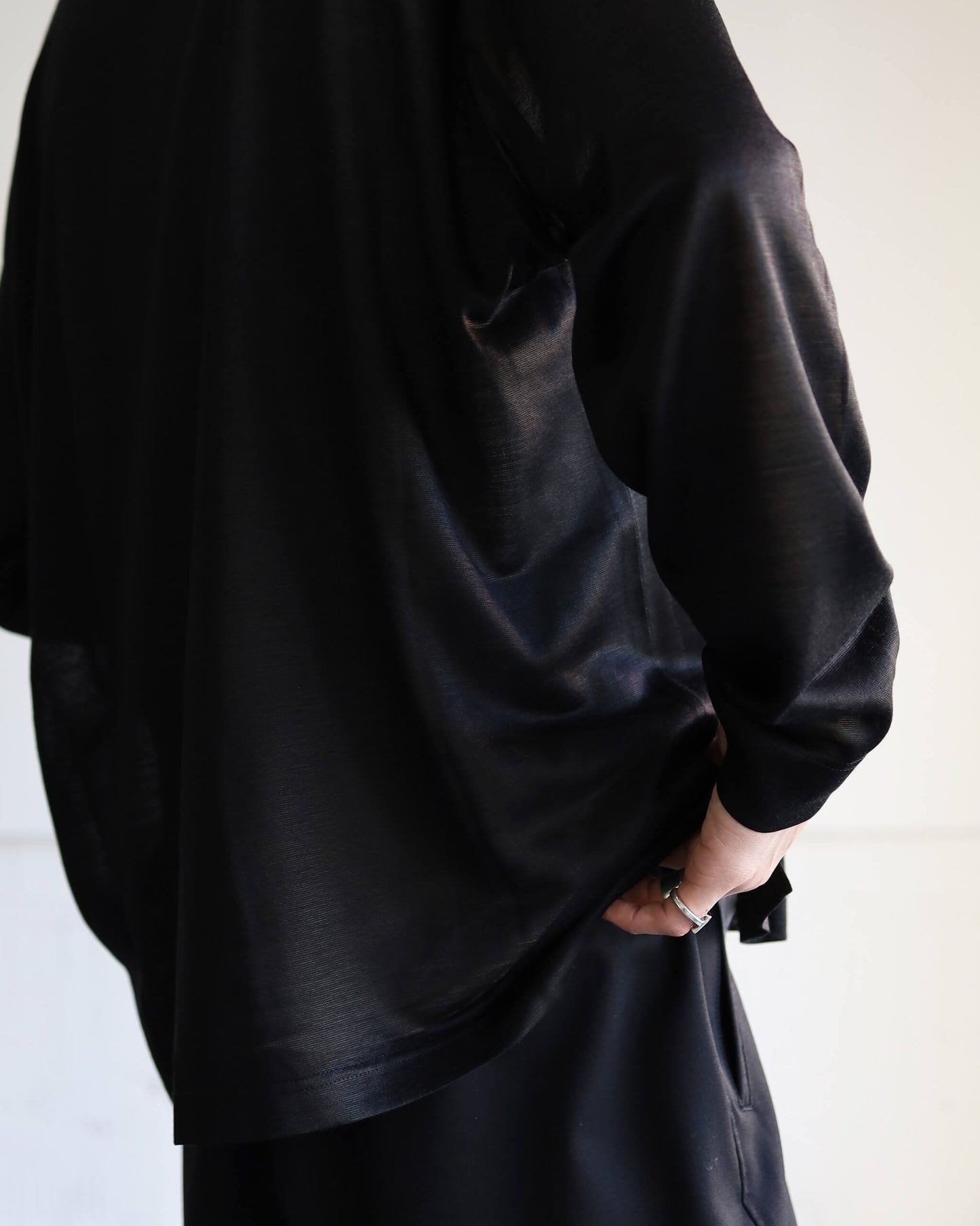 28G Silk Ramie LS Tee "BLACK"