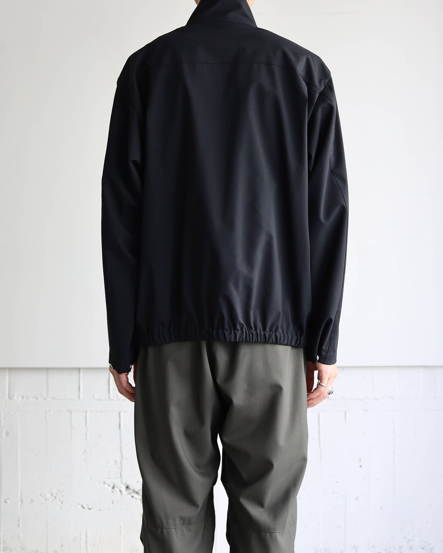 GYM JACKET 2/80 ORGANIC WOOL TYPEWRITER "BLACK"