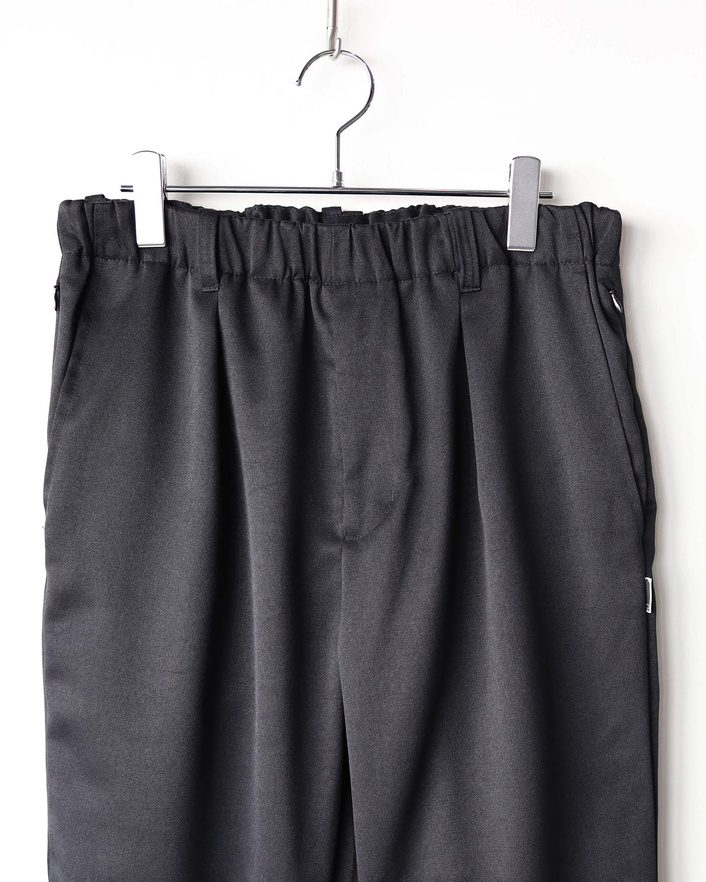 SHOECUT POLY-TWILL TROUSERS "BLACK"