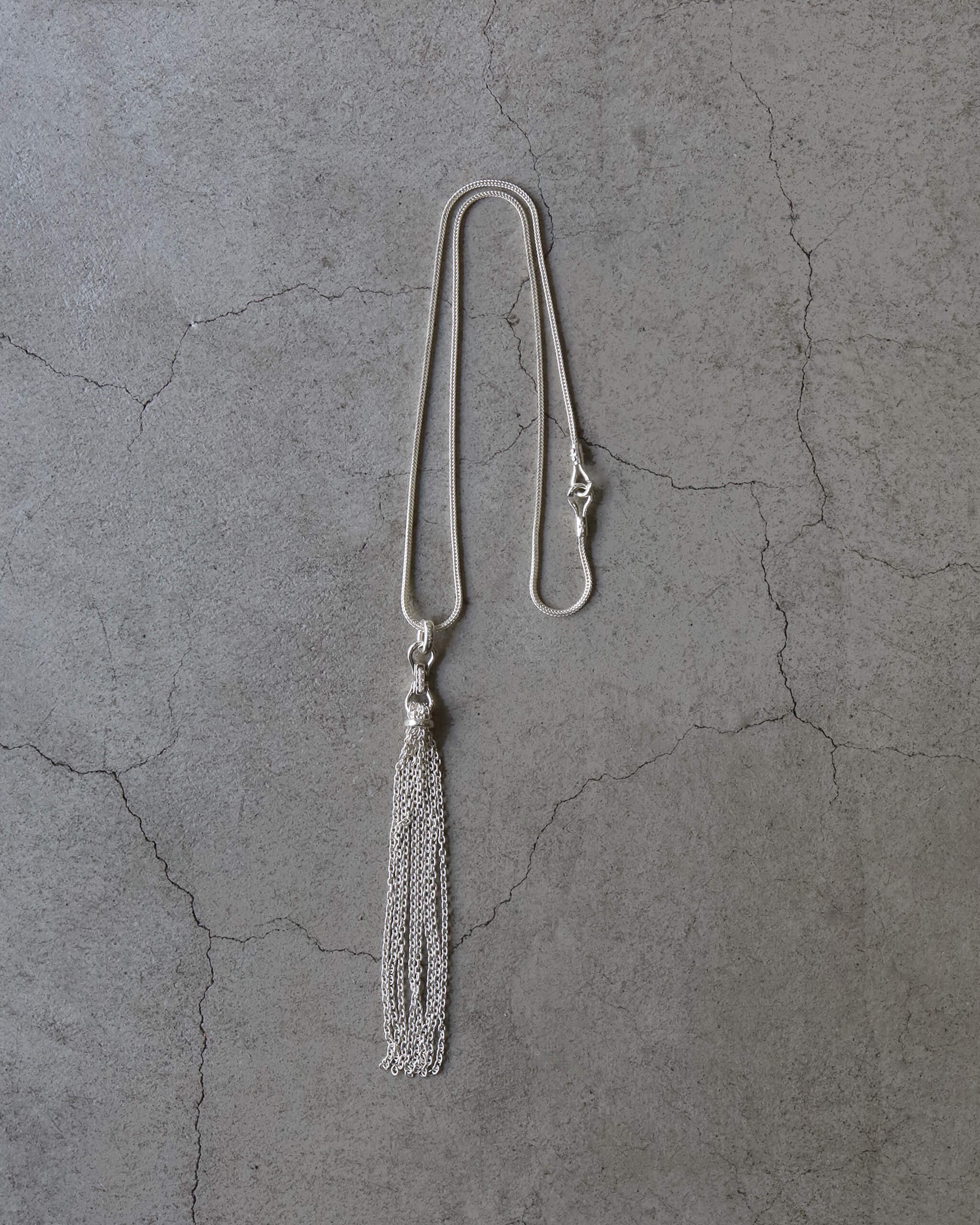 Tassel necklace (M) [C-037]