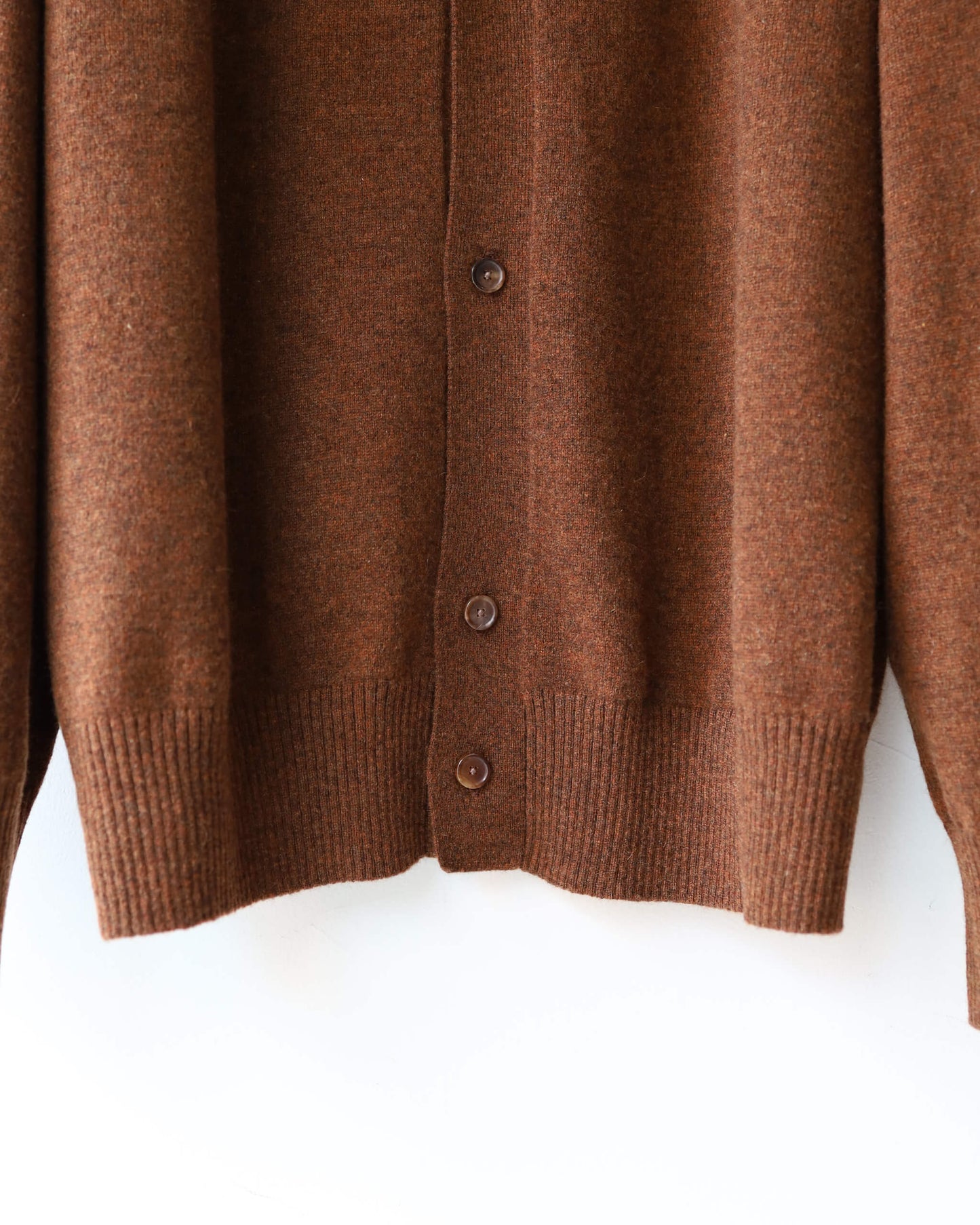 INNER MONGORIAN CASHMERE CARDIGAN "OLIVE BROWN"