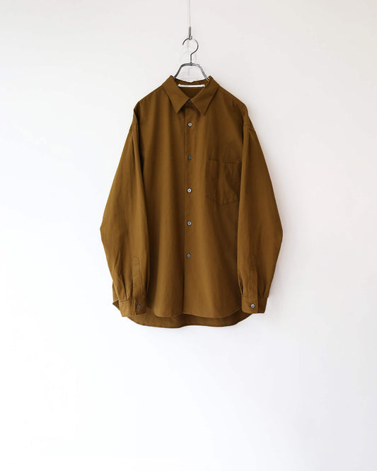 FINE COTTON TWILL / REGULAR COLLAR SHIRT "BROWN"