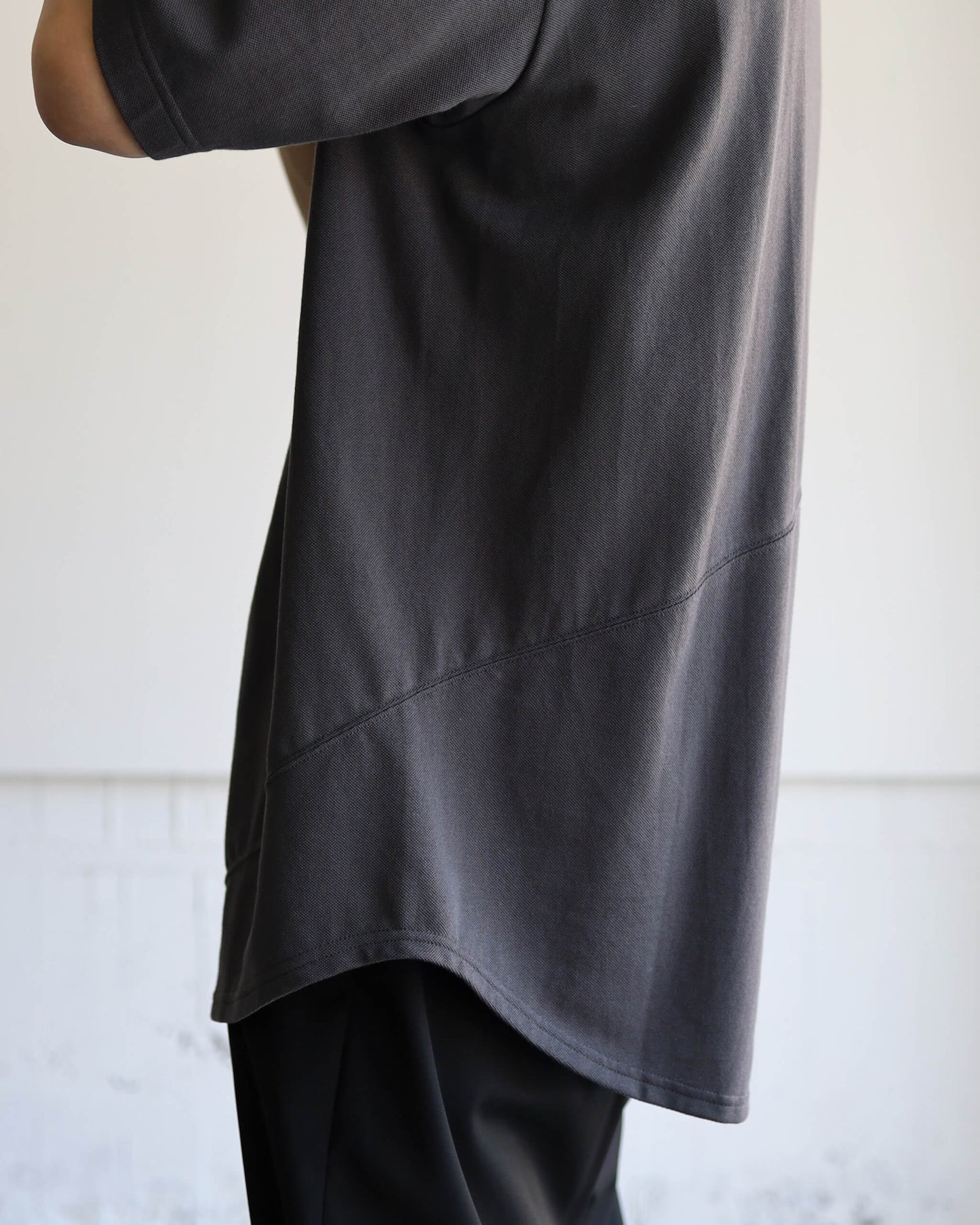 SPIRAL CUT POLO "Charcoal Black"