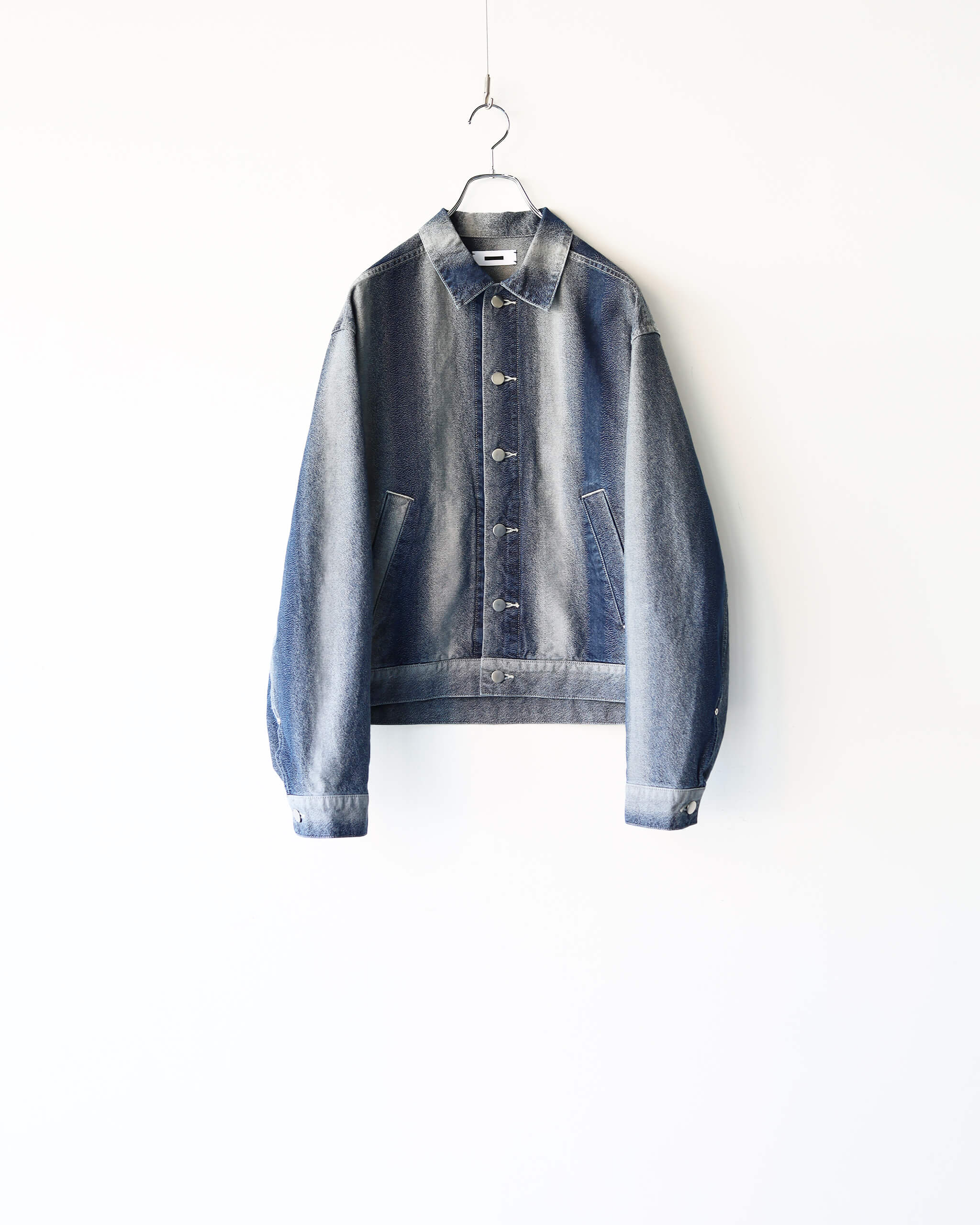 REVERBERATE GRADATION DENIM JACKET 