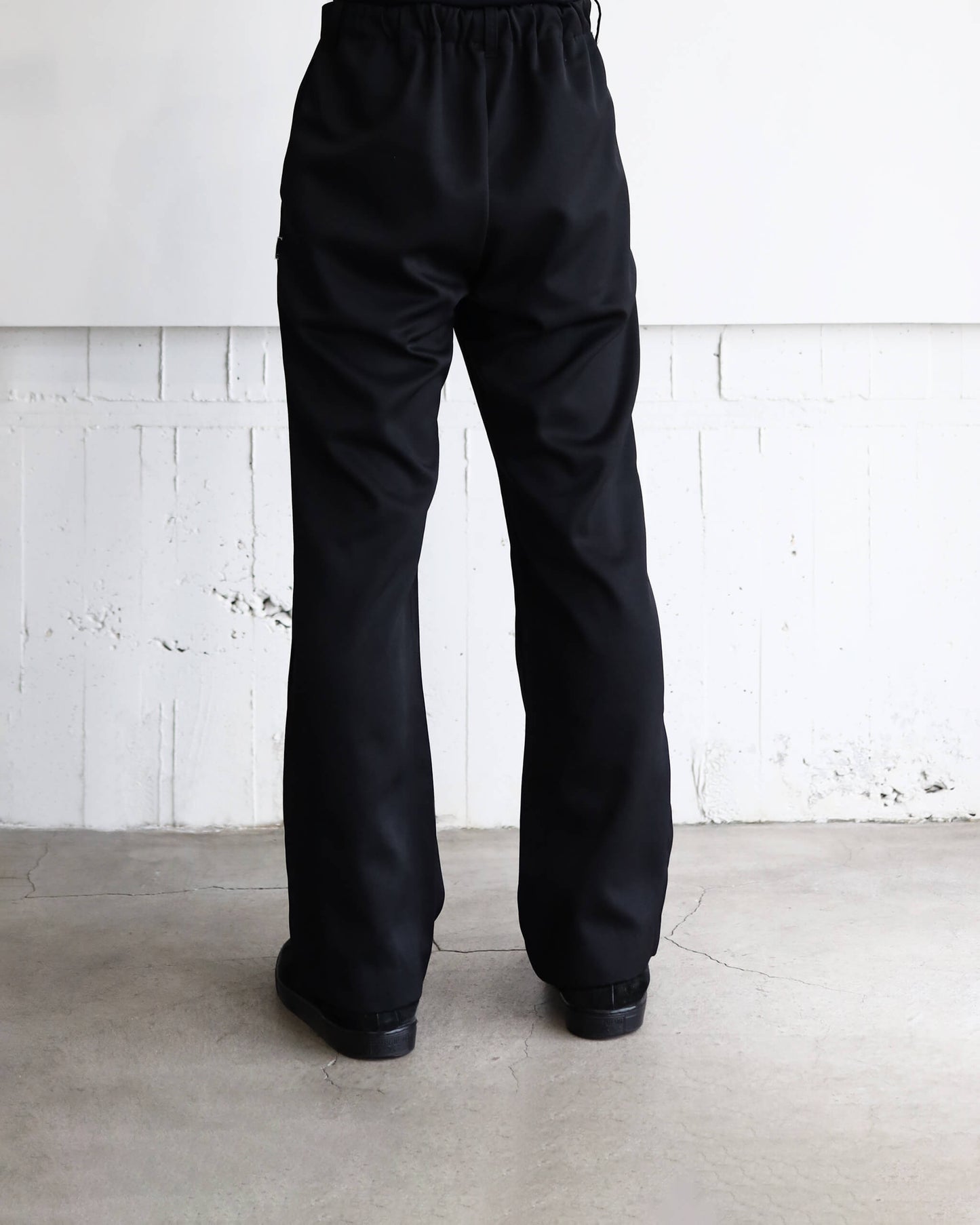 SHOECUT POLY-TWILL TROUSERS "BLACK"