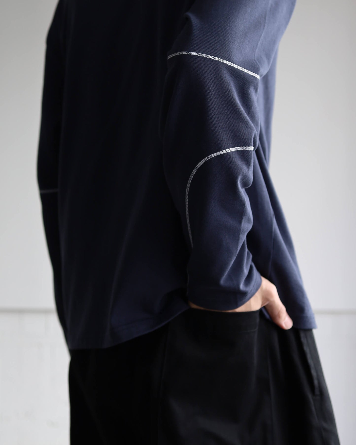 LS LOCK TEE "NAVY"