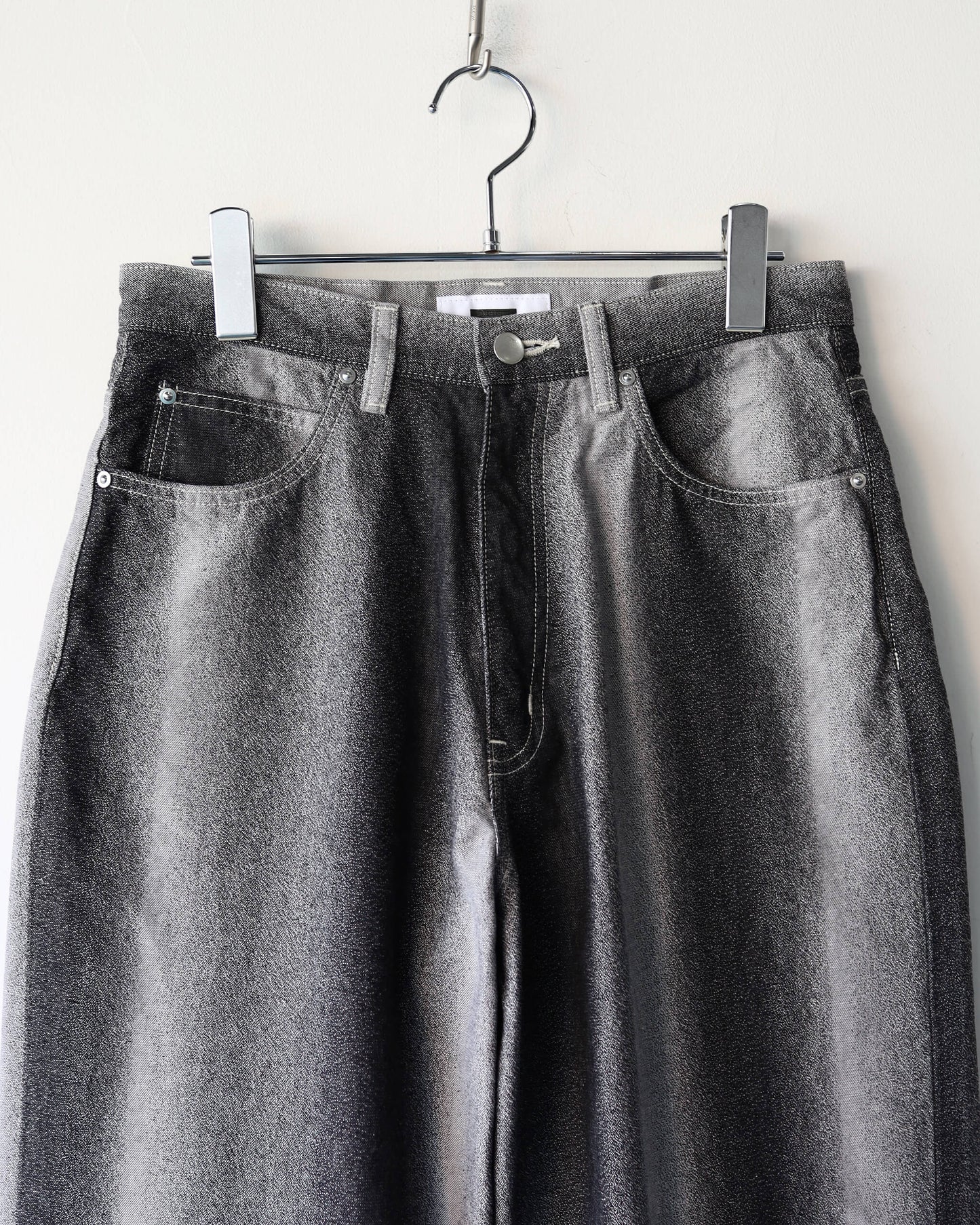 GRADATION DENIM PANTS (BUGGY) "BLACK"