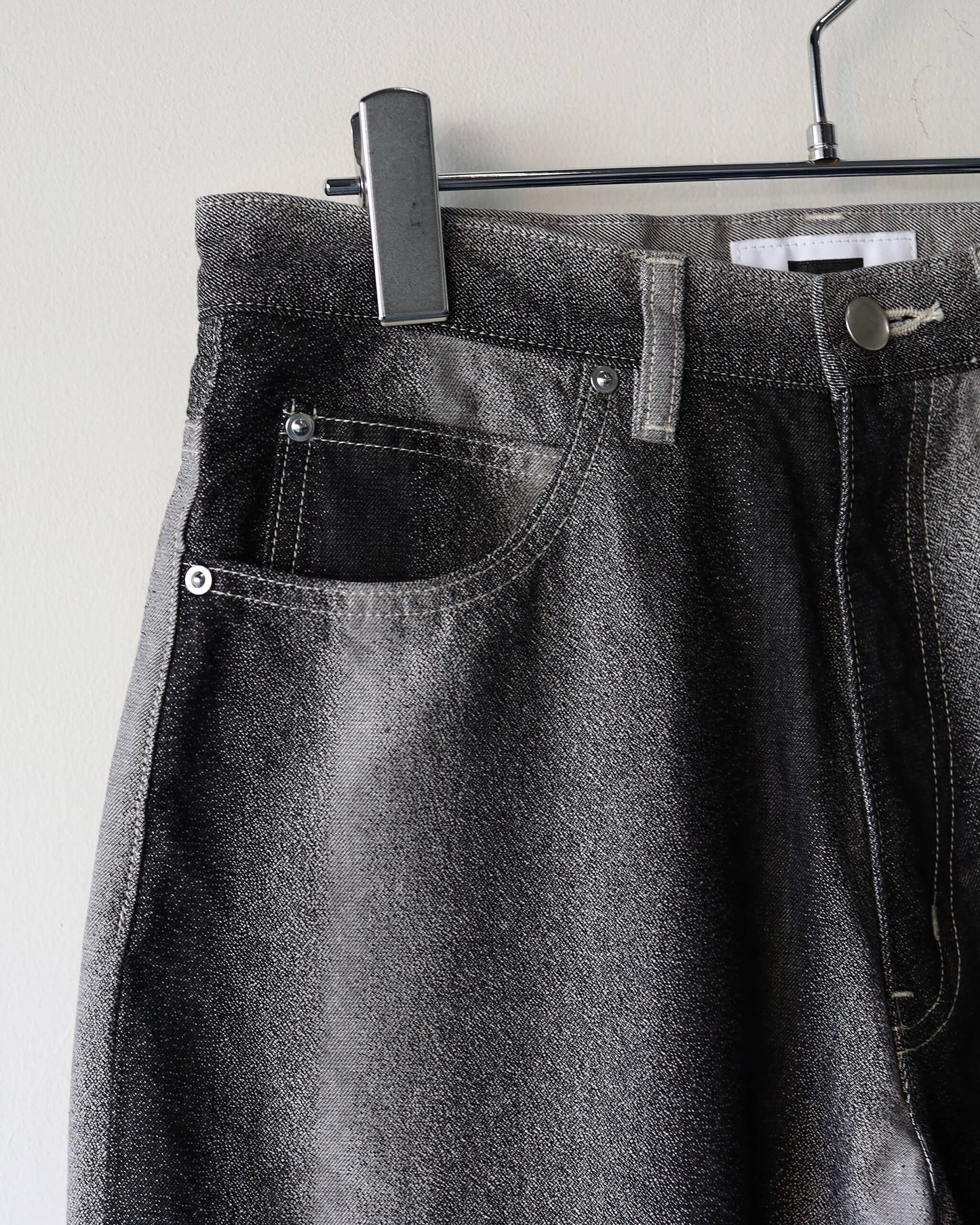 GRADATION DENIM PANTS (BUGGY) "BLACK"