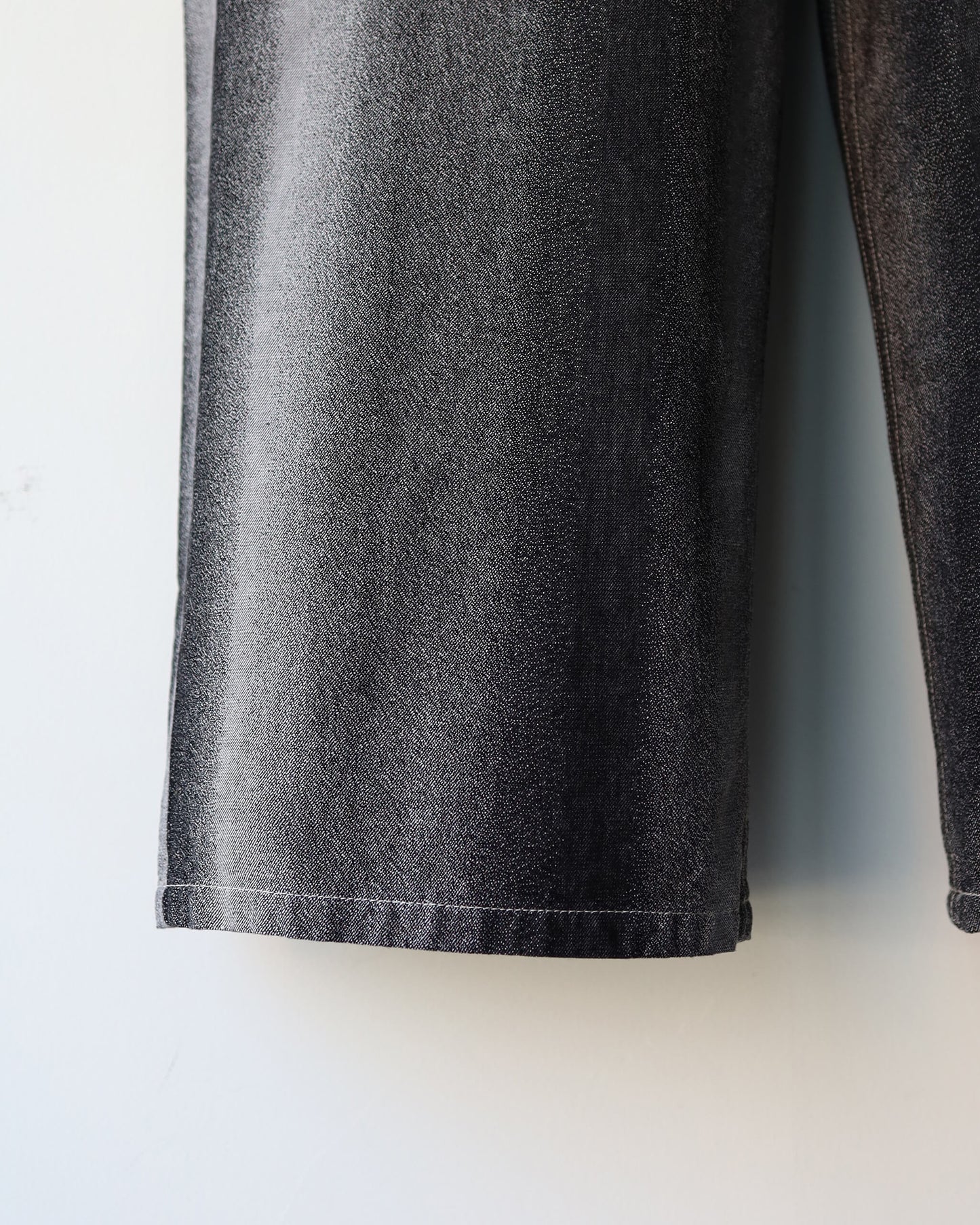 GRADATION DENIM PANTS (BUGGY) "BLACK"