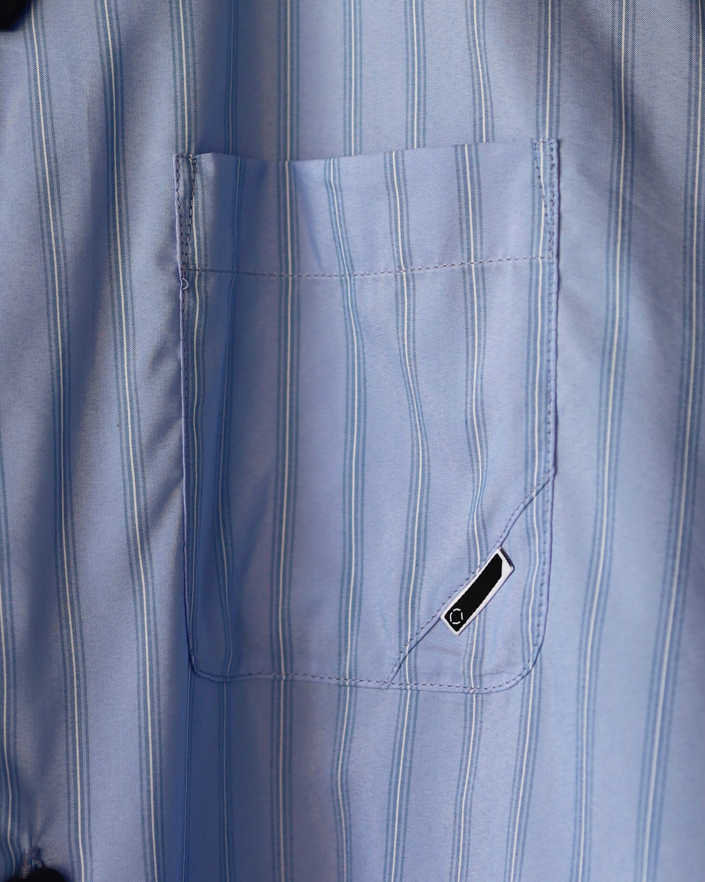 FLOATING HEART SHIRT "BLUE"