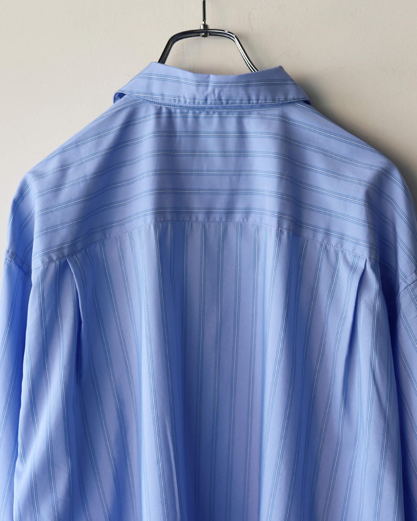 FLOATING HEART SHIRT "BLUE"