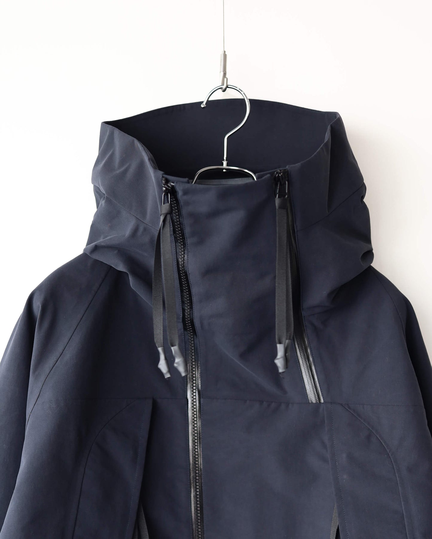 BREATHABLE WATERPROOF MONSTER PARKA "BLACK"