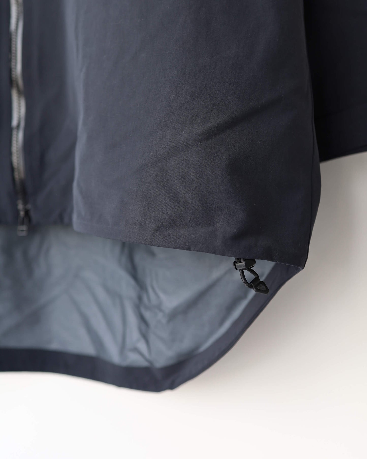 BREATHABLE WATERPROOF MONSTER PARKA "BLACK"