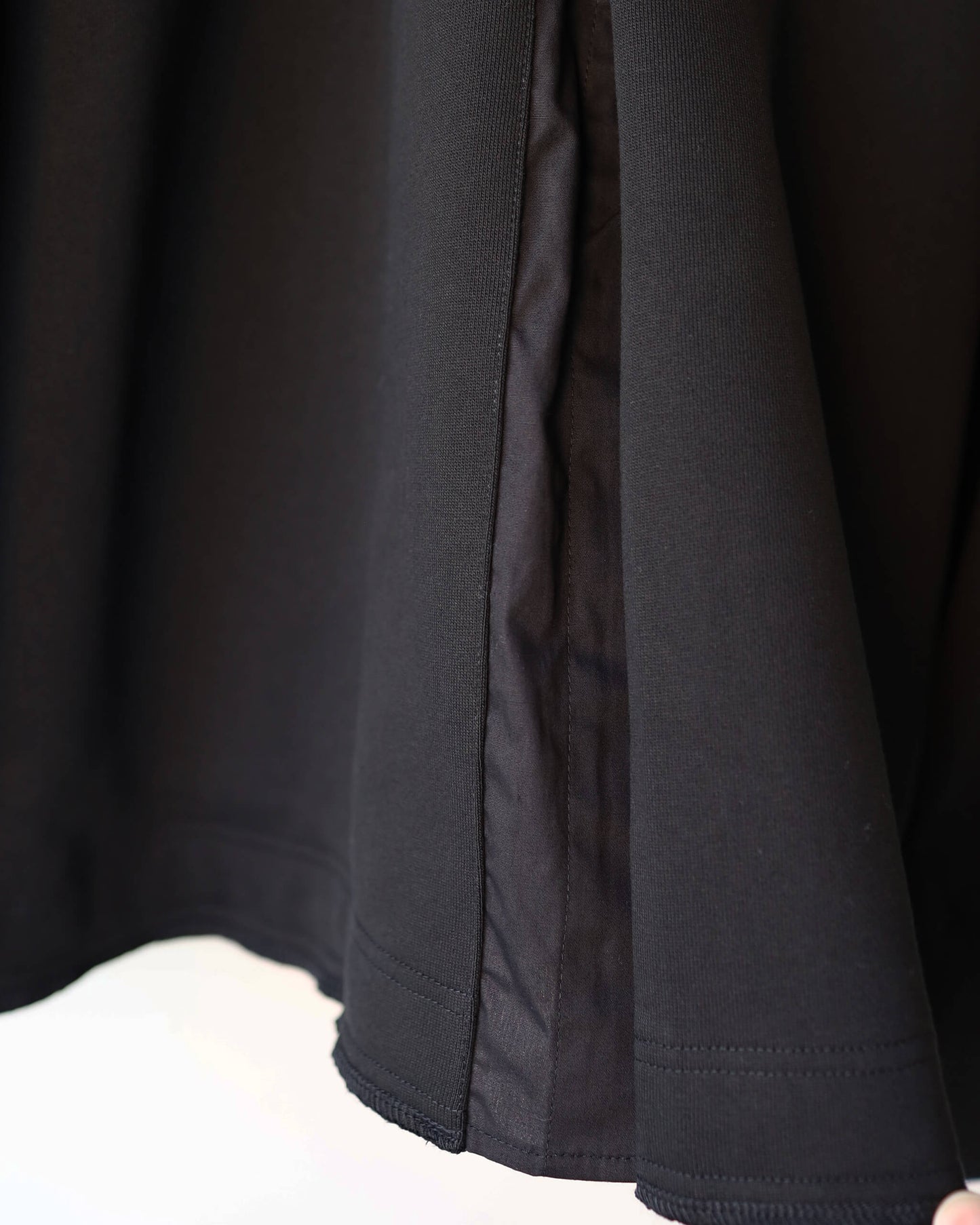 LAYERED SWEAT SHIRT "Bk"