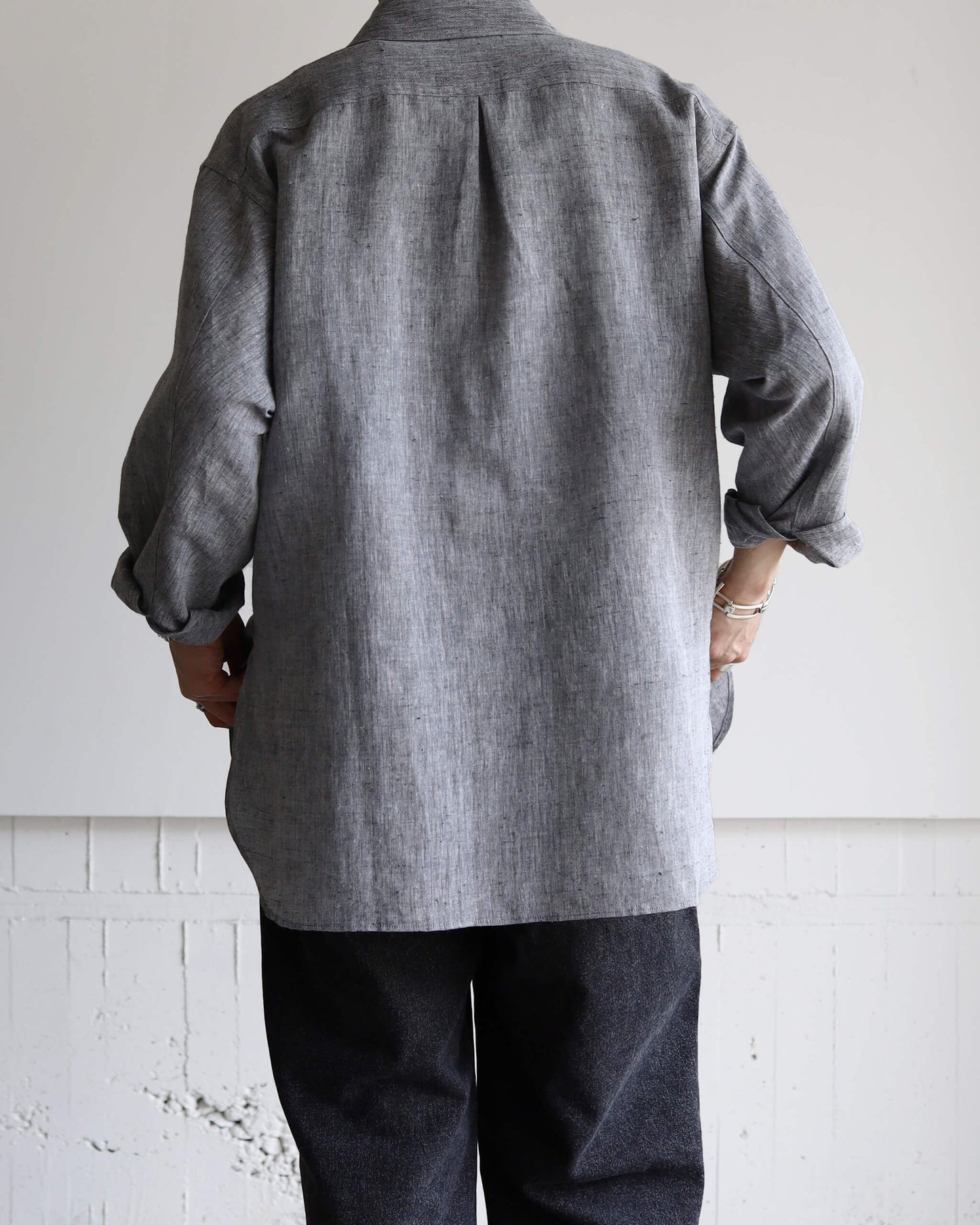 KHADI×LINEN REGULAR COLLAR SHIRT "GRAY"