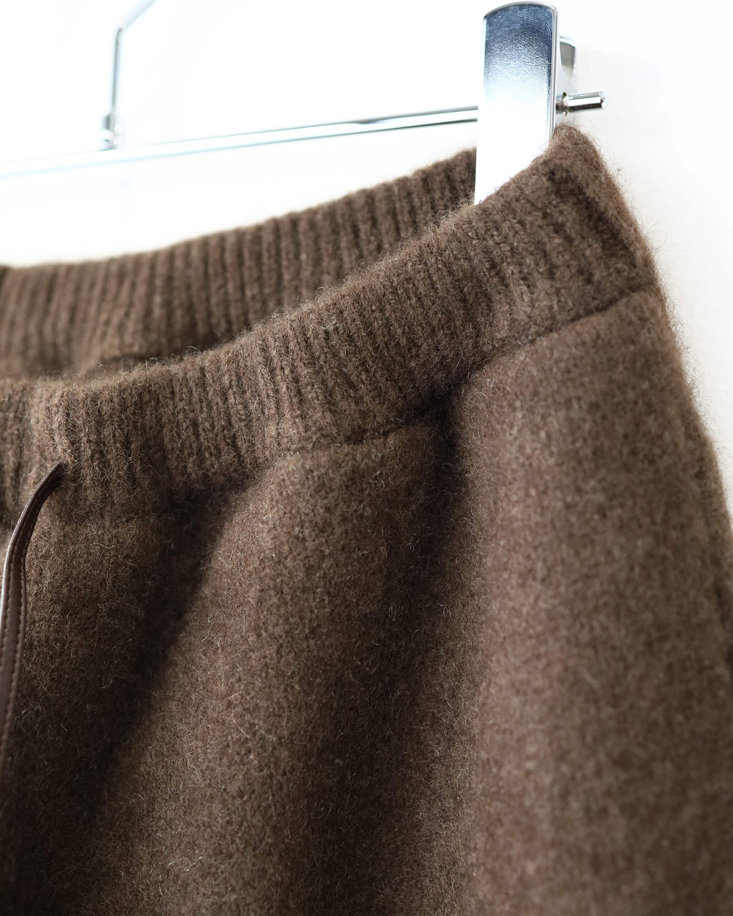 Innocent YAK Circuler knitting pants "Brown"