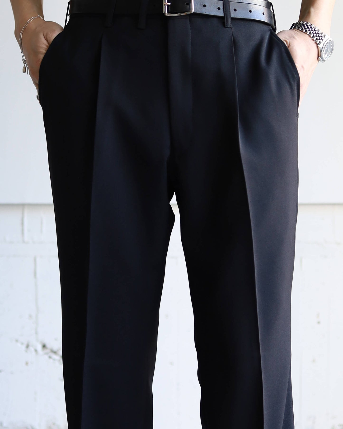 FLARE TROUSERS "BLACK"