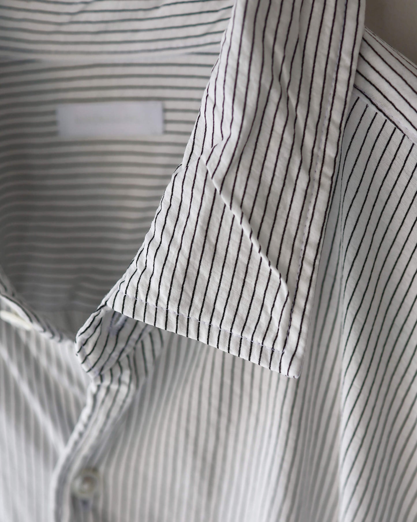 46G Artisan Shirt "WHITE BLACK DYE"