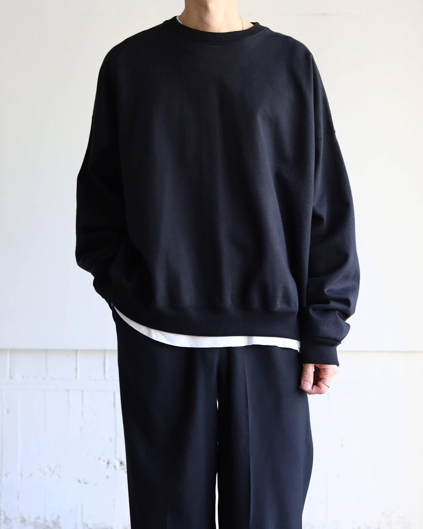 HUGE SWEAT SHORT ORGANIC COTTON HEAVY FLEECE "BLACK"
