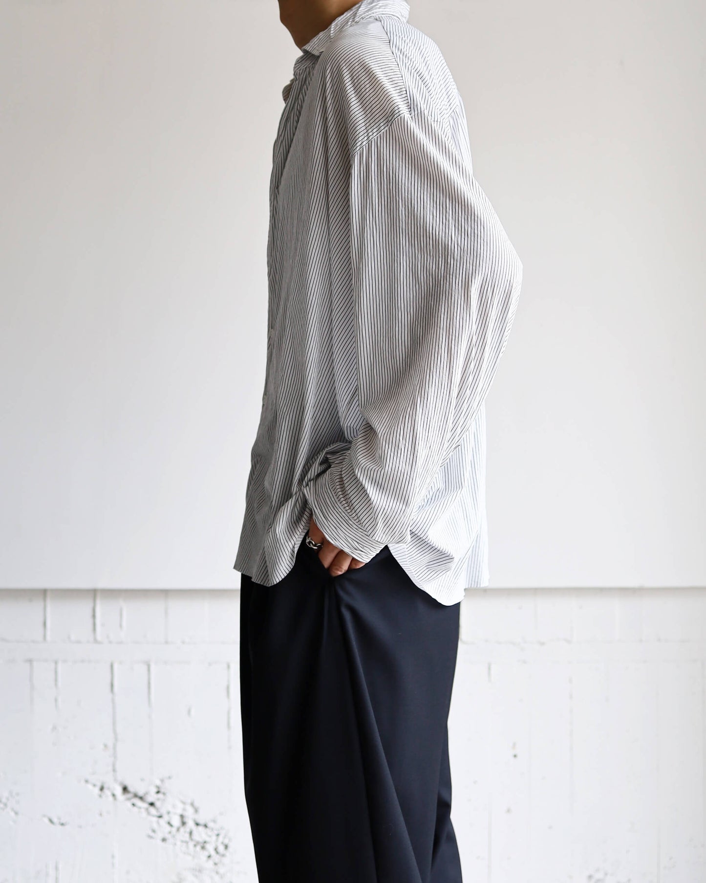 46G Artisan Shirt "WHITE BLACK DYE"