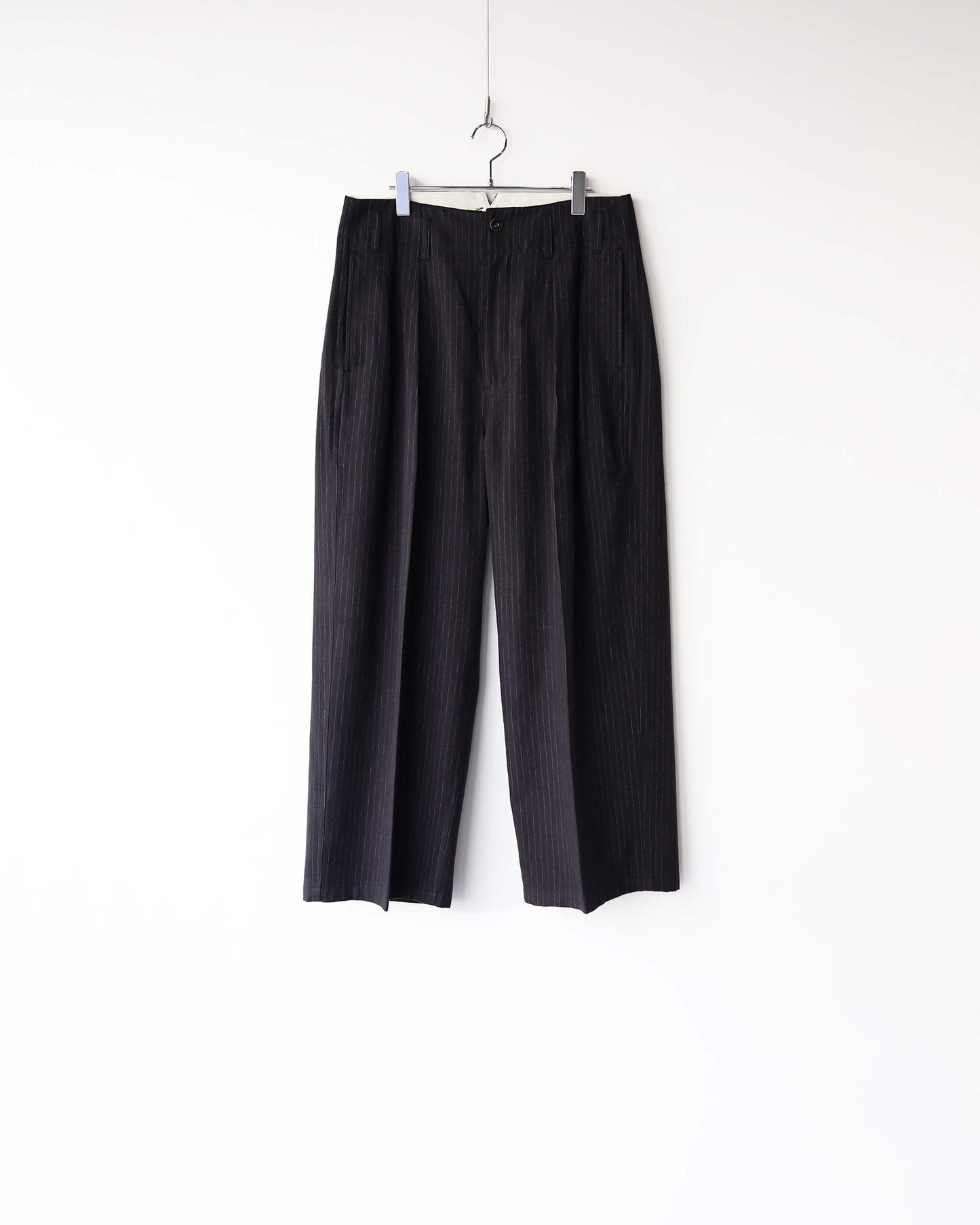 yosogi wide slacks "black stripe"