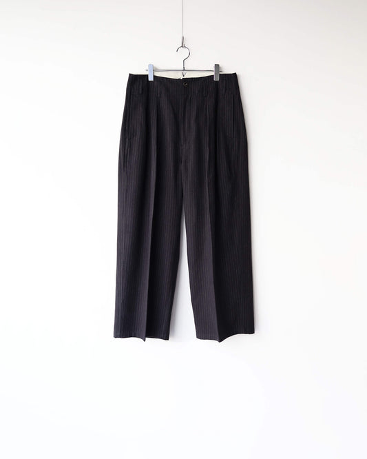 yosogi wide slacks "black stripe"