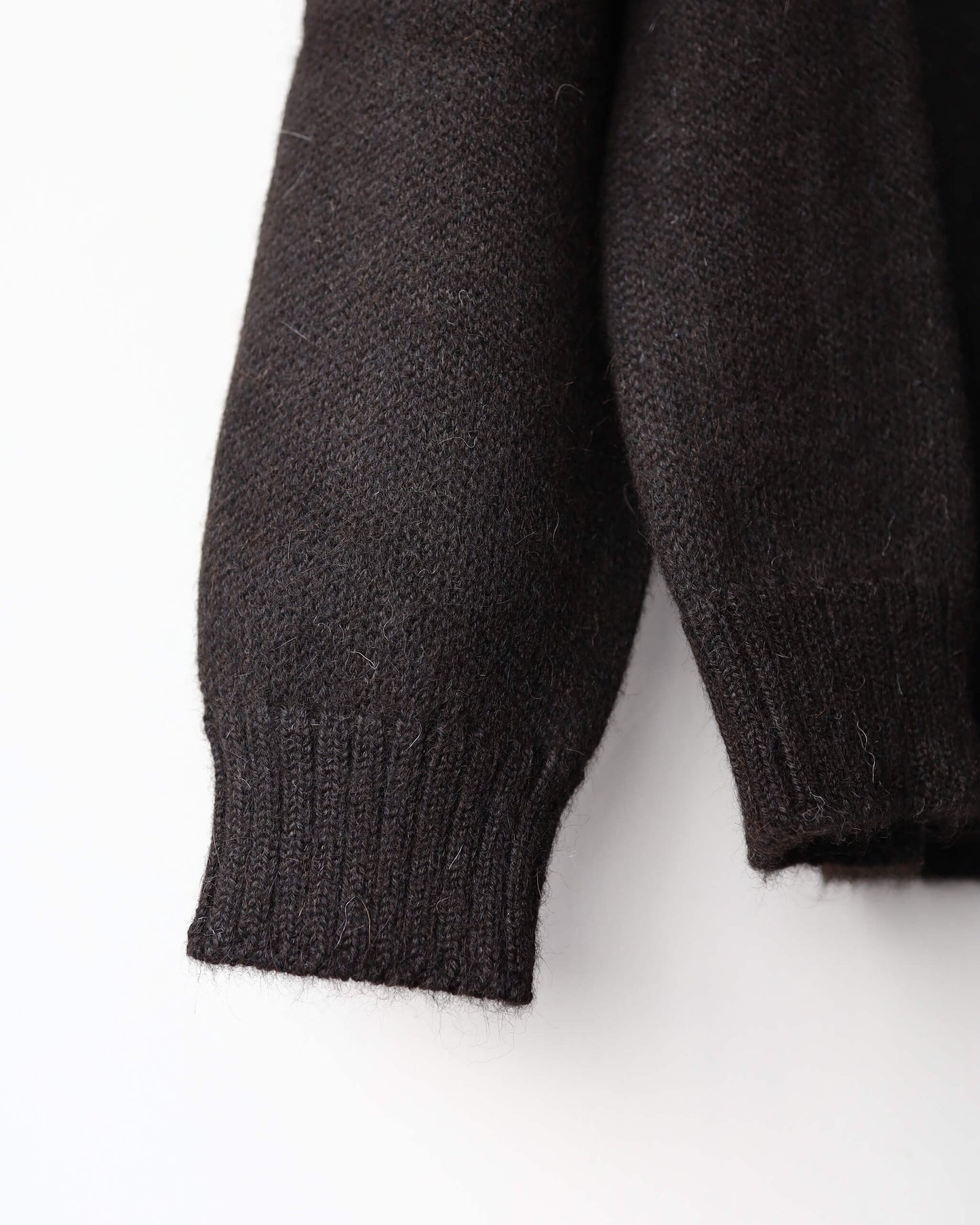 SNOW PATTERN JUMPER NATURAL COLOR ALPACA "NATURAL BLACK"