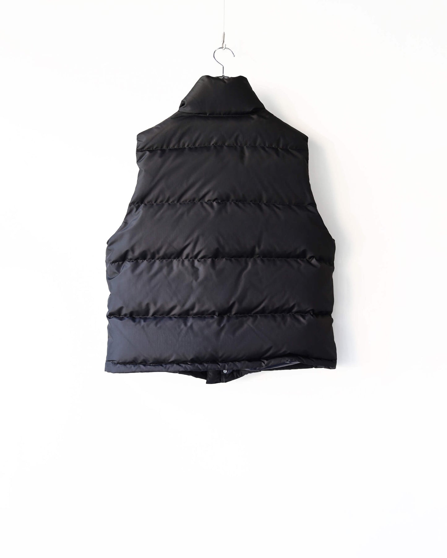 SILK DOWN VEST SILK TAFFETA "BLACK"