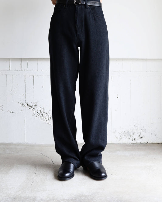 Type 001 Oxford Jeans "Black On Both Sides Marble Wash"