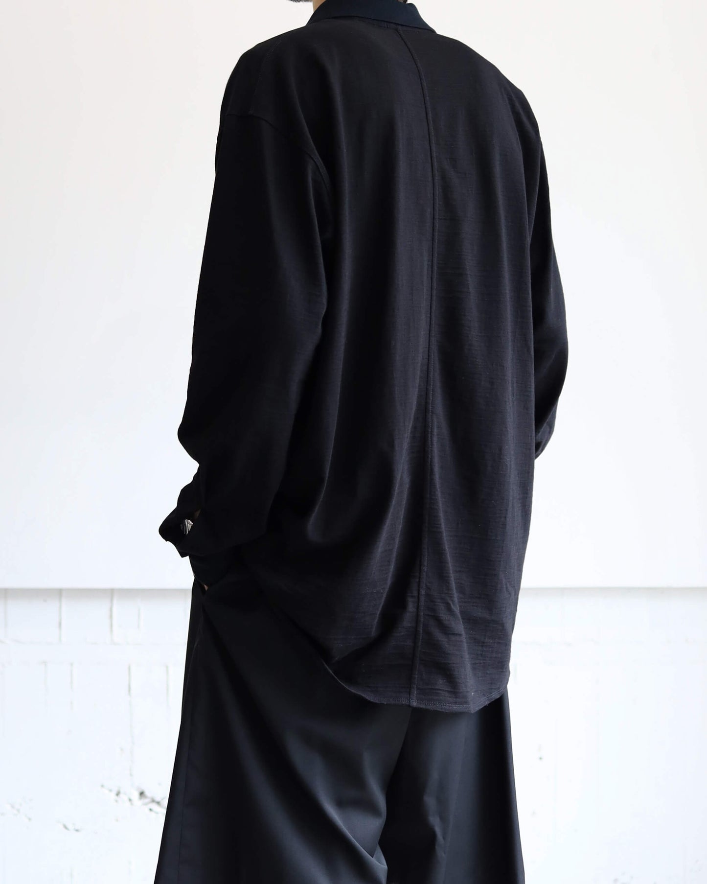 The Form / SHADOW "BLACK"