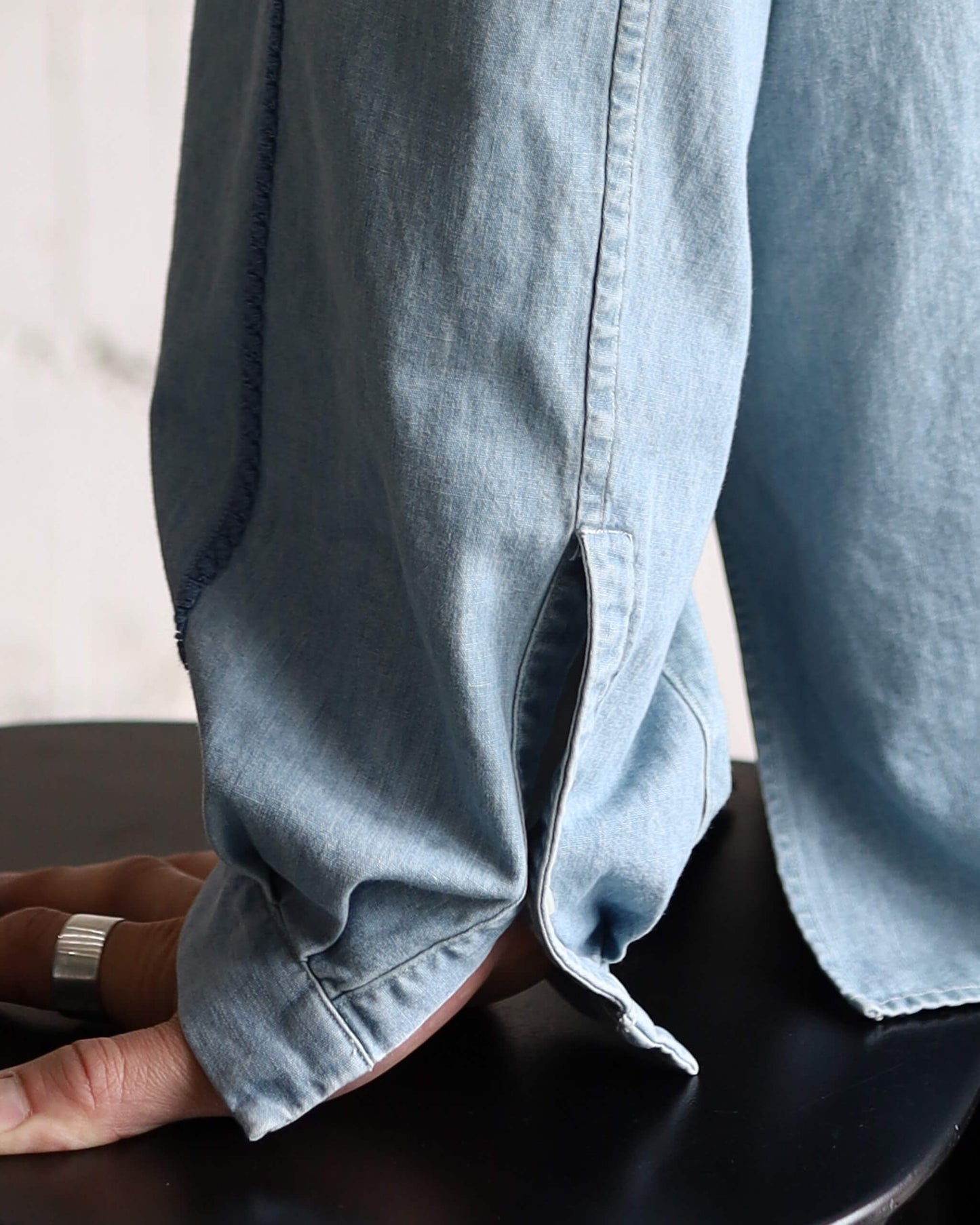 COTTON CHAMBRAY EMBROIDERY SKIPPER SHIRT "WASHED INDIGO"