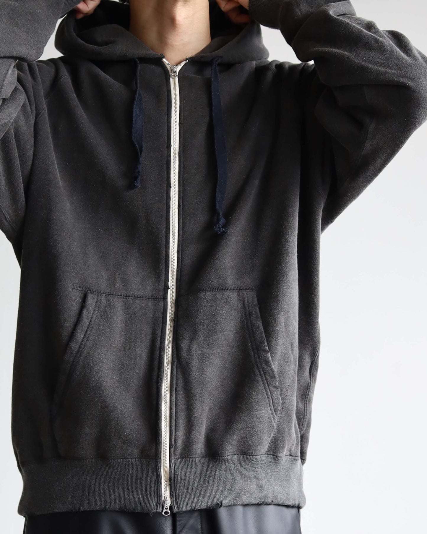 DAMAGE PARKA 20/10 RECYCLE SUVIN ORGANIC COTTON "FADED BLACK"