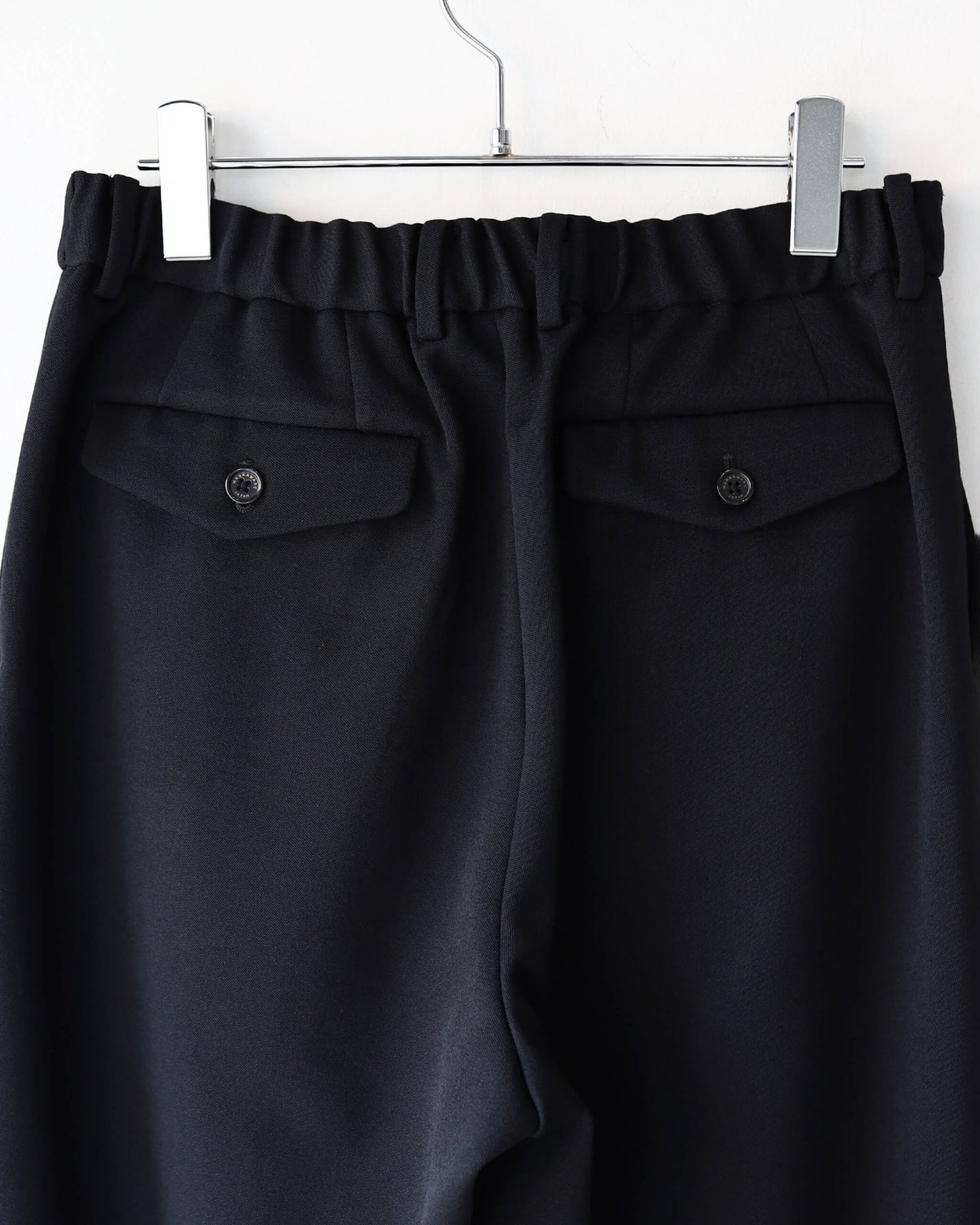 TRIPLE PLEATED TROUSERS POLWARTH TUXEDO CLOTH "BLACK"