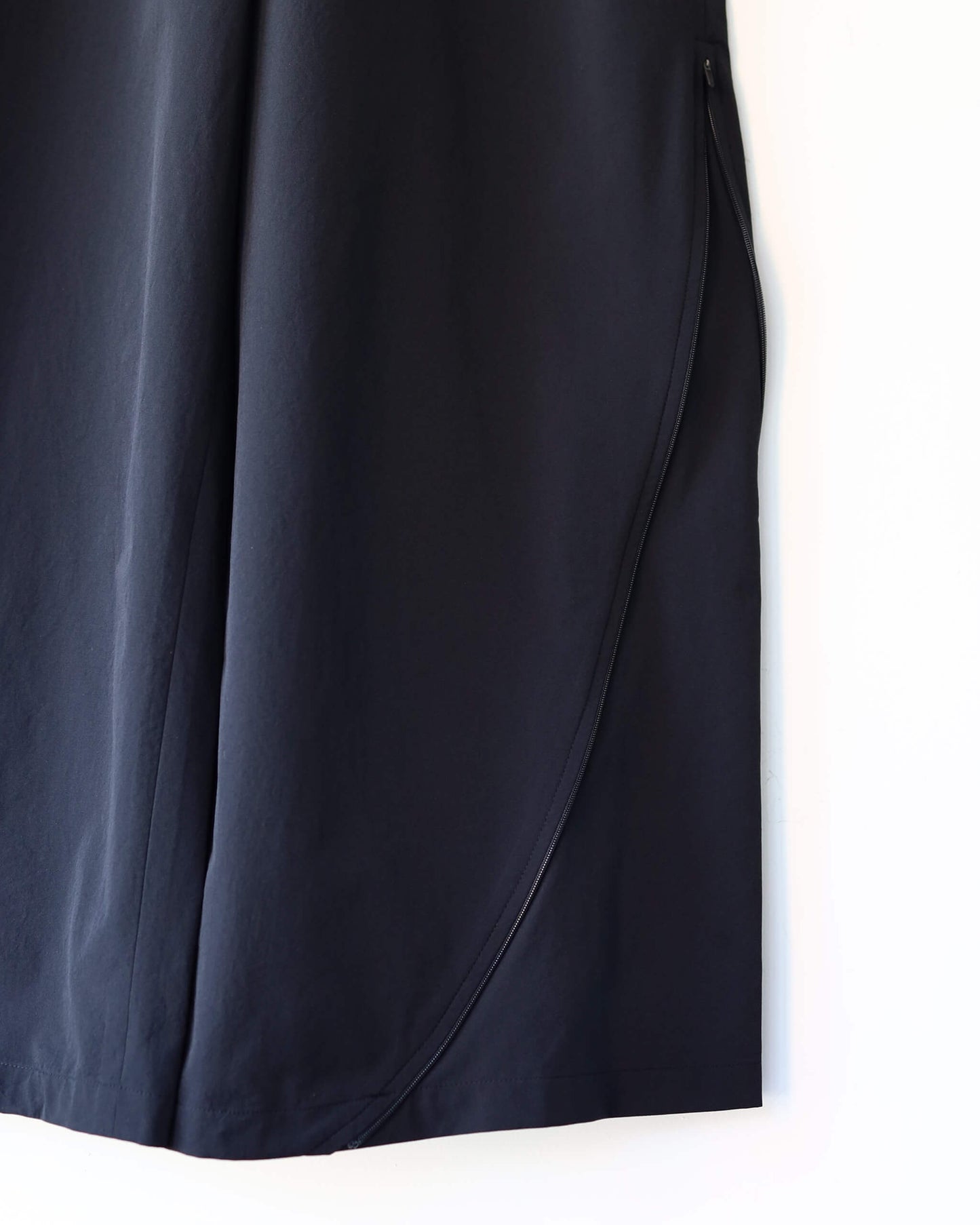 T SN PANTS "BLACK"