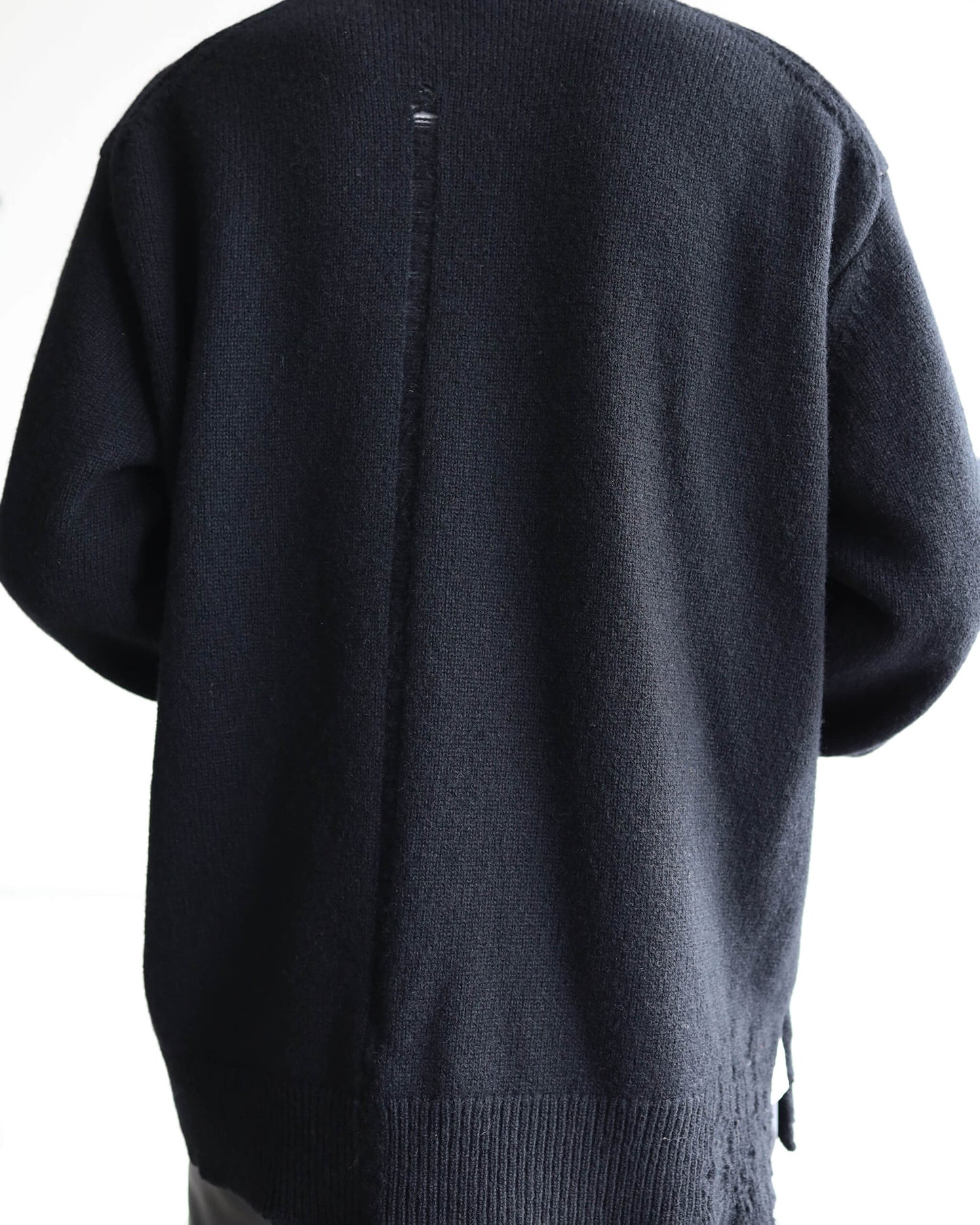 CHUNKY WOOL CASHMERE / CHUNKY CREW "BLACK"