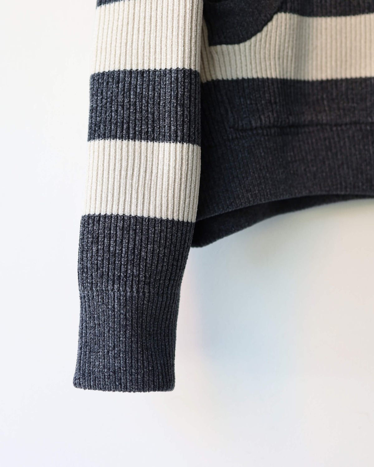 CORDY KNIT ZIP HOODIE STRIPE "WHITE × CHARCOAL"