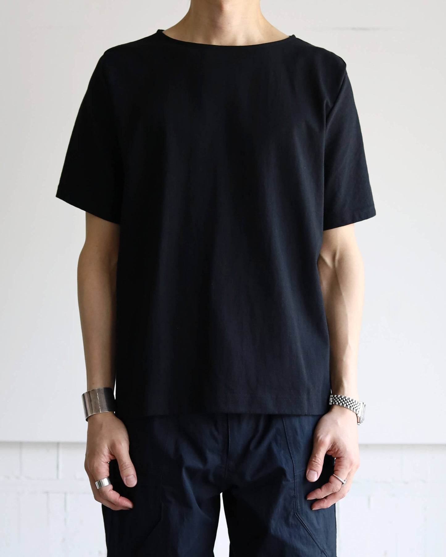 Half Sleeve T-shirts "Black"