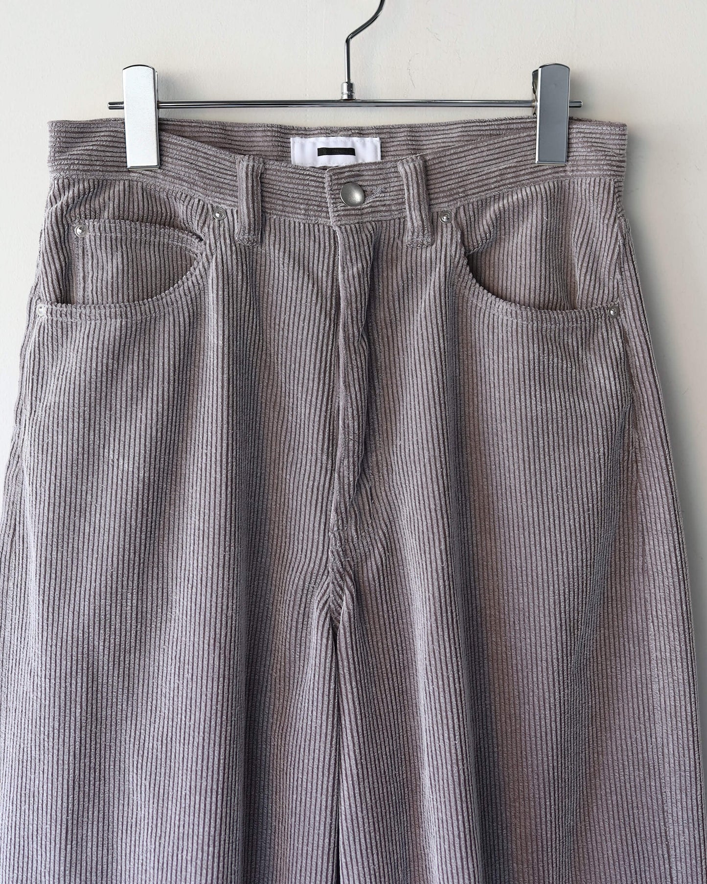 FLOCKY CORDUROY PANTS - WIDE "GREY × OFF WHITE"