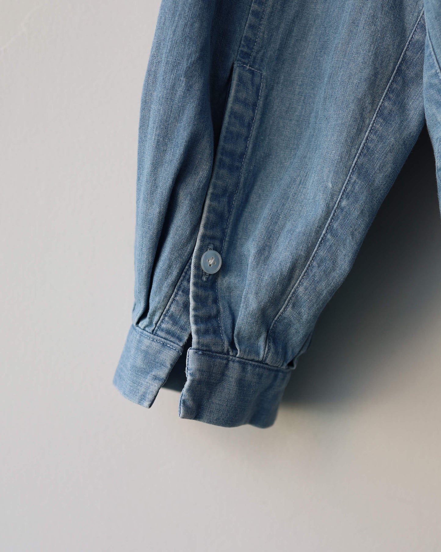 COTTON CHAMBRAY EMBROIDERY SKIPPER SHIRT "WASHED INDIGO"
