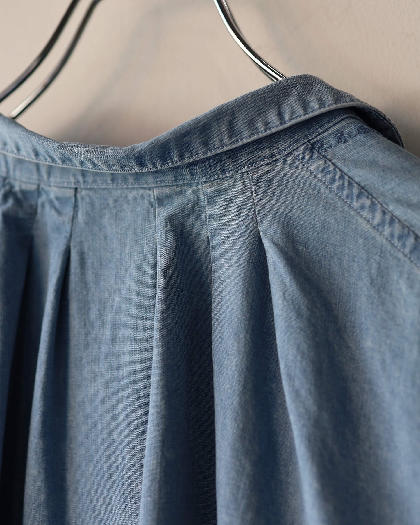 COTTON CHAMBRAY EMBROIDERY SKIPPER SHIRT "WASHED INDIGO"