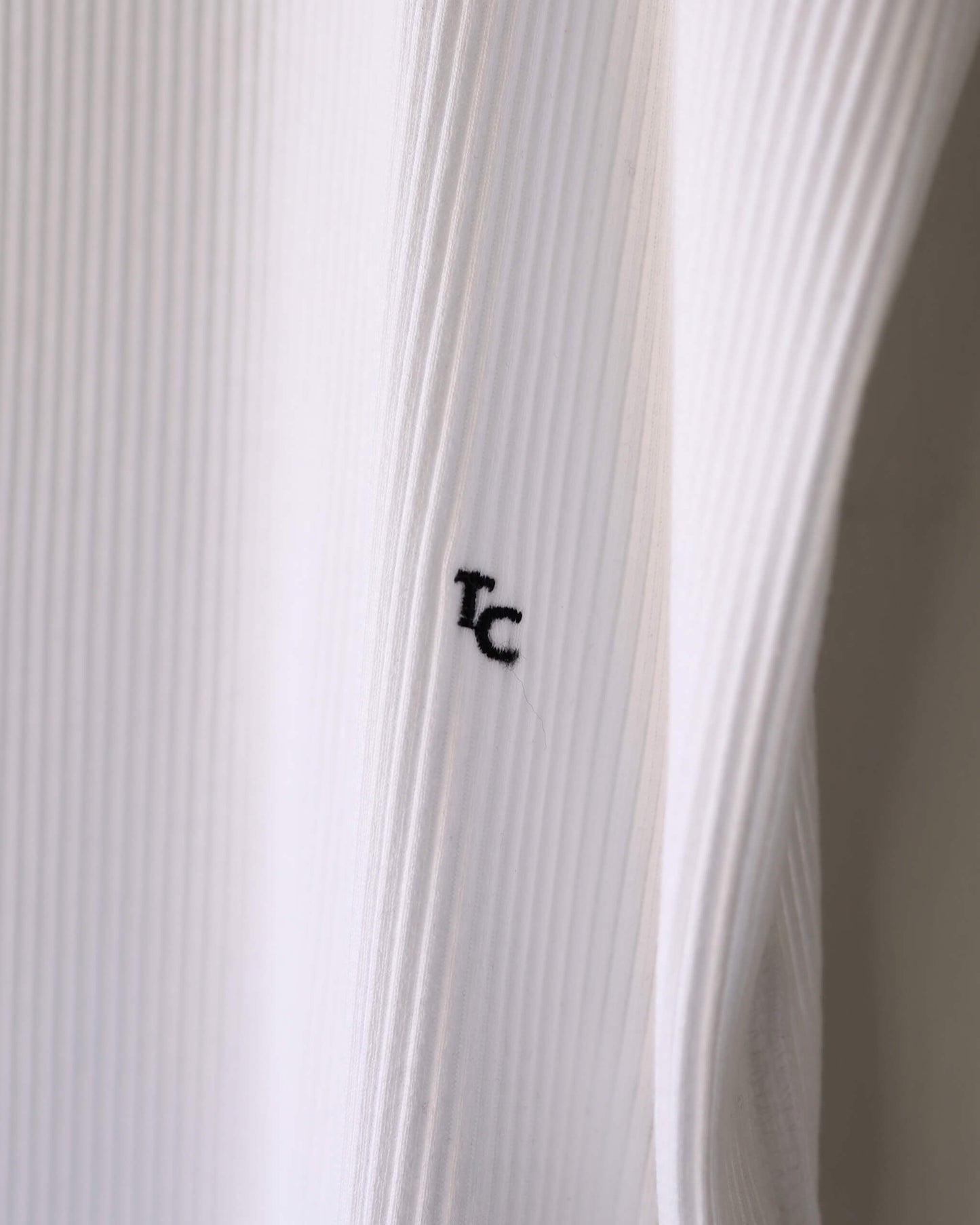 [Exclusive] SKIN TOP - MENS "WHITE"