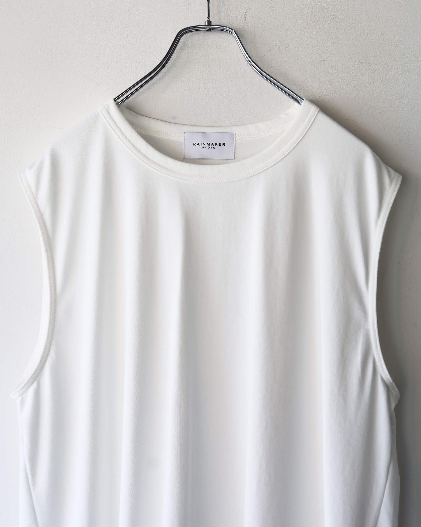NO SLEEVE TEE "WHITE"