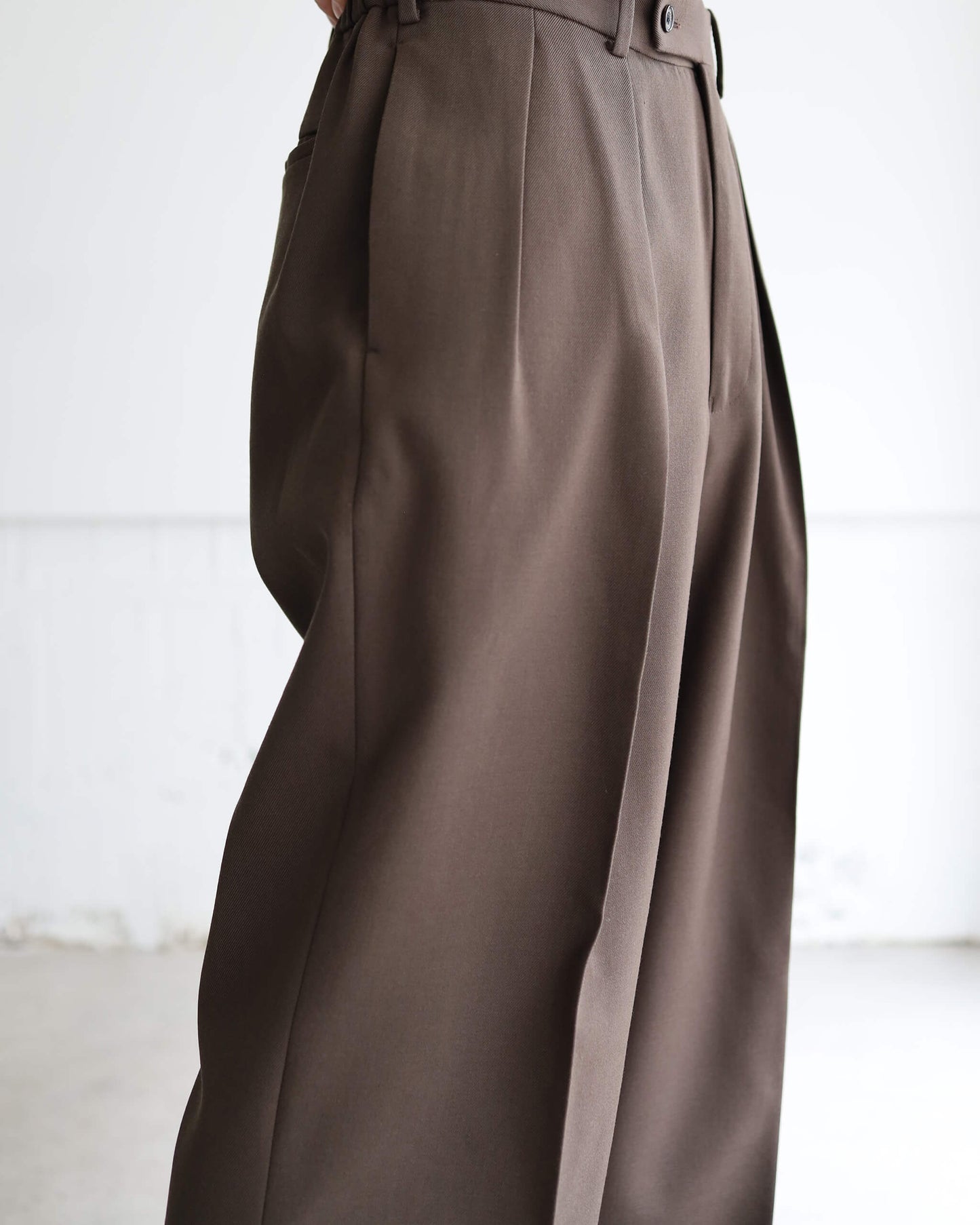 DOUBLE PLEATED TROUSERS ORGANIC WOOL SURVIVAL CLOTH "BROWN KHAKI"
