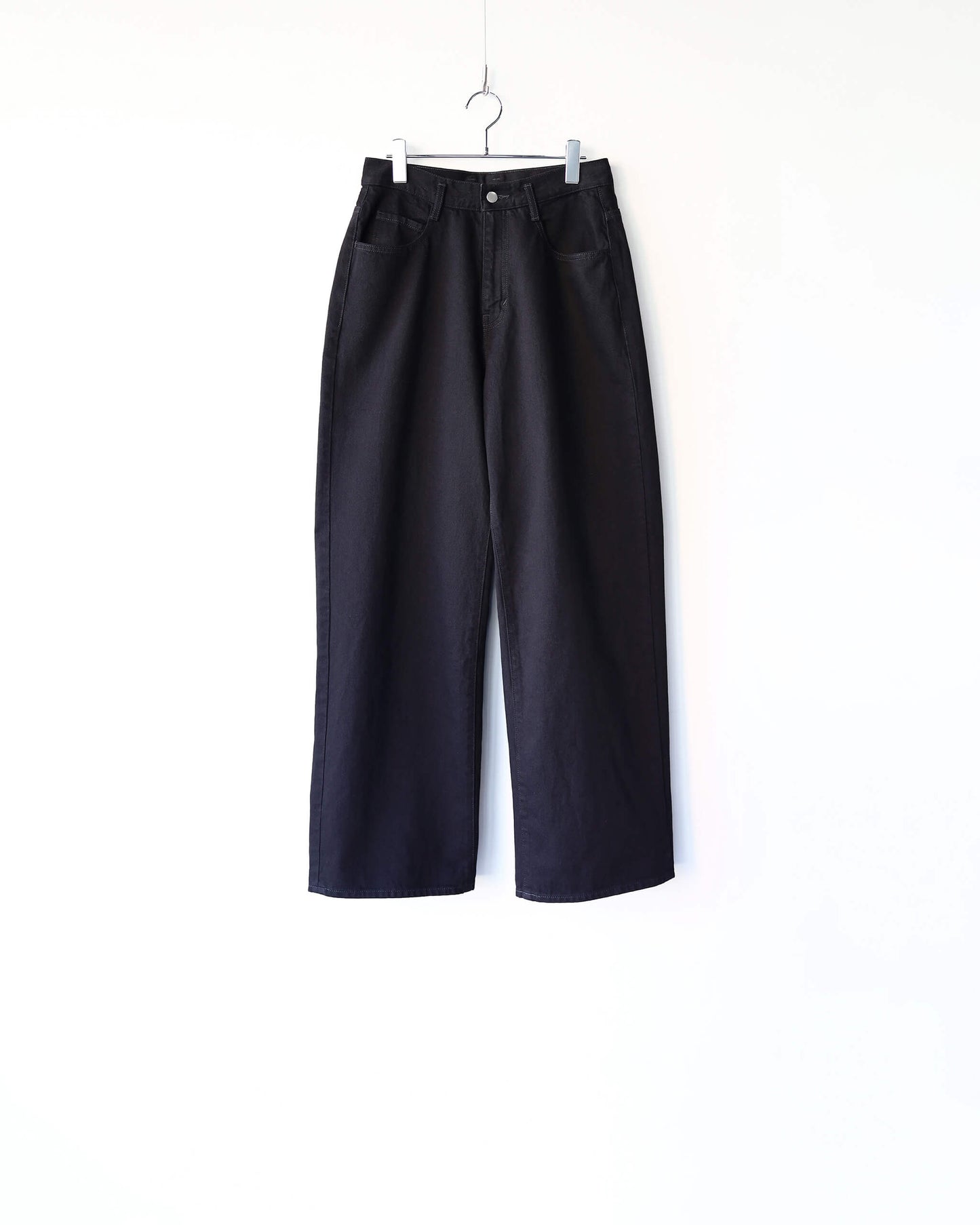 ONE WASH BLACK DENIM ASHLEY JEANS "BLACK"