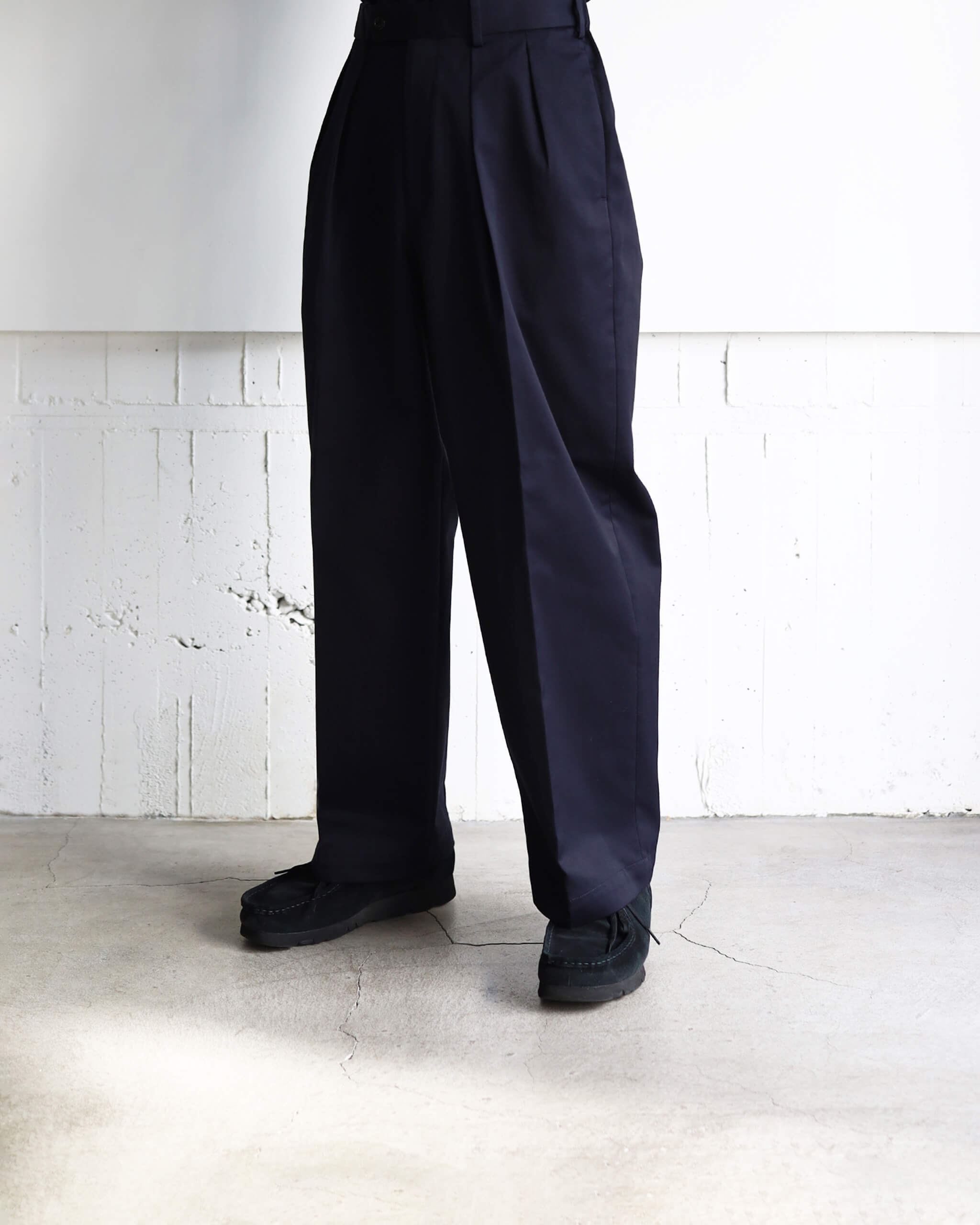 MARKAWARE DOUBLE PLEATED TROUSERS ORGANIC COTTON 30/2 TWILL 