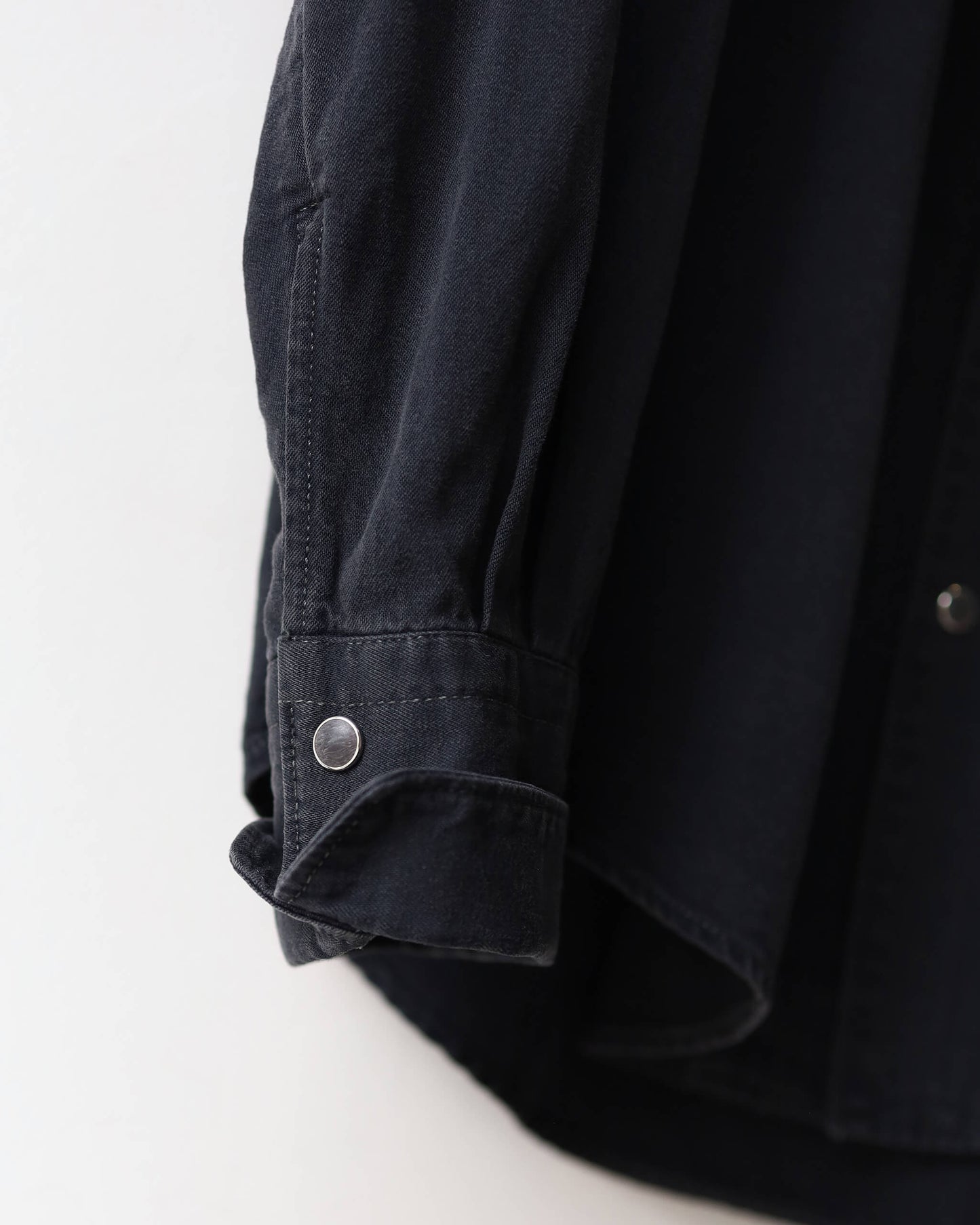 5.5oz selvage DENIM SHIRT "WASHED BLACK"