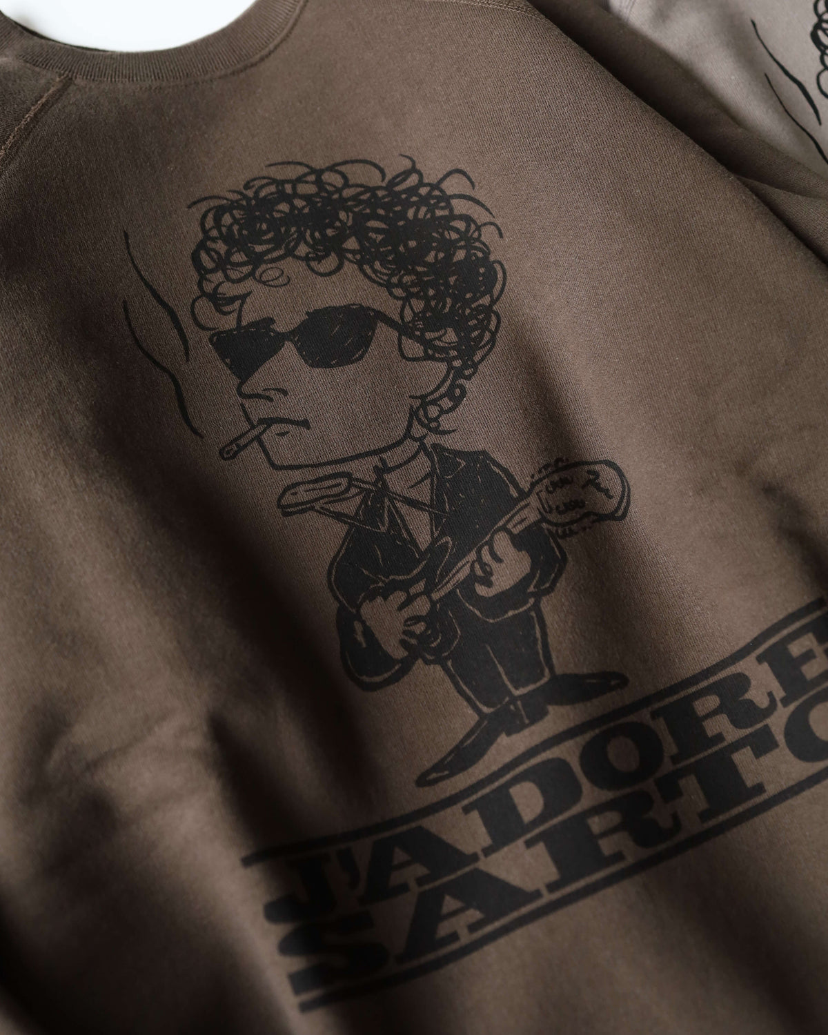 SINGER-SONG WRITER PRINT SWEATSHIRT "SHADOW"