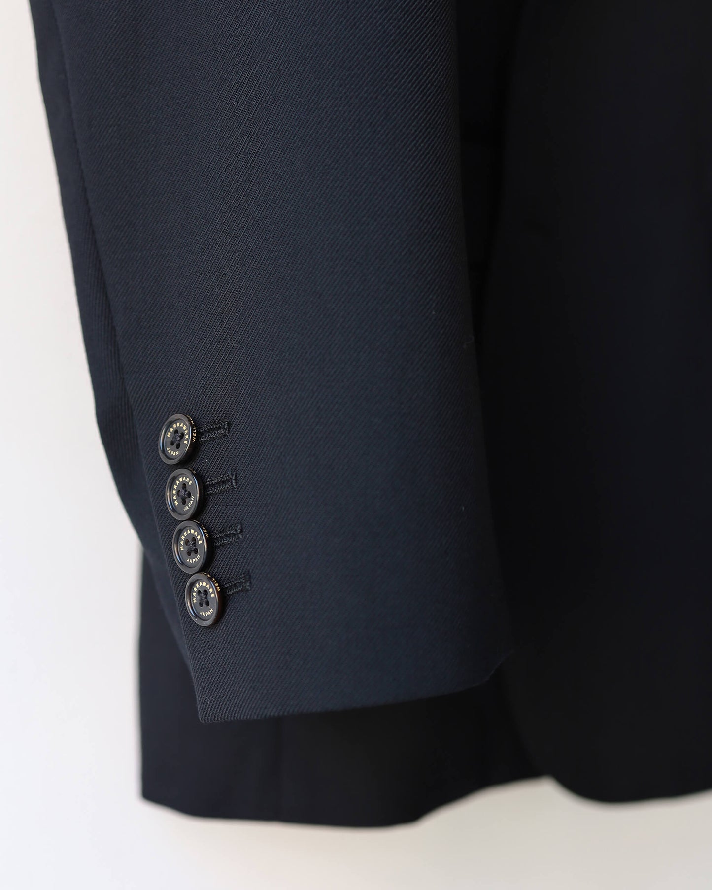LA LEONA JACKET ORGANIC WOOL SURVIVAL CLOTH® "BLACK"