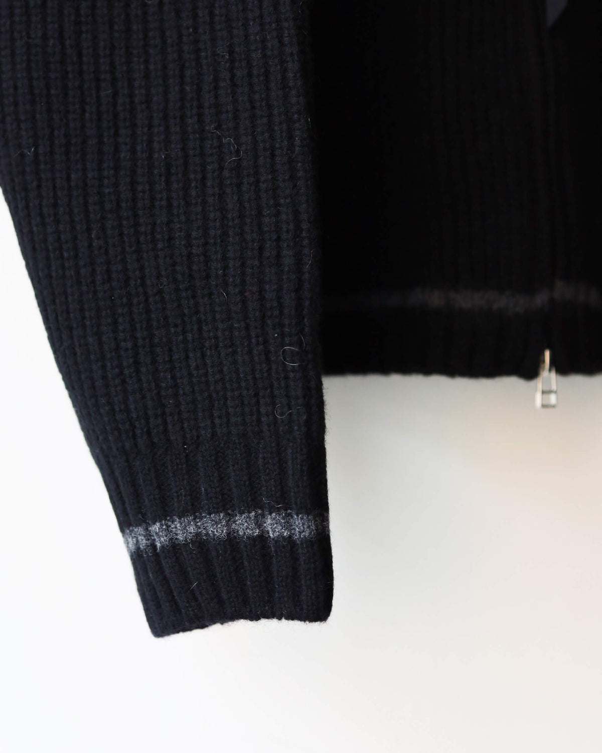 CABLE KNIT CARDIGAN "Bk"